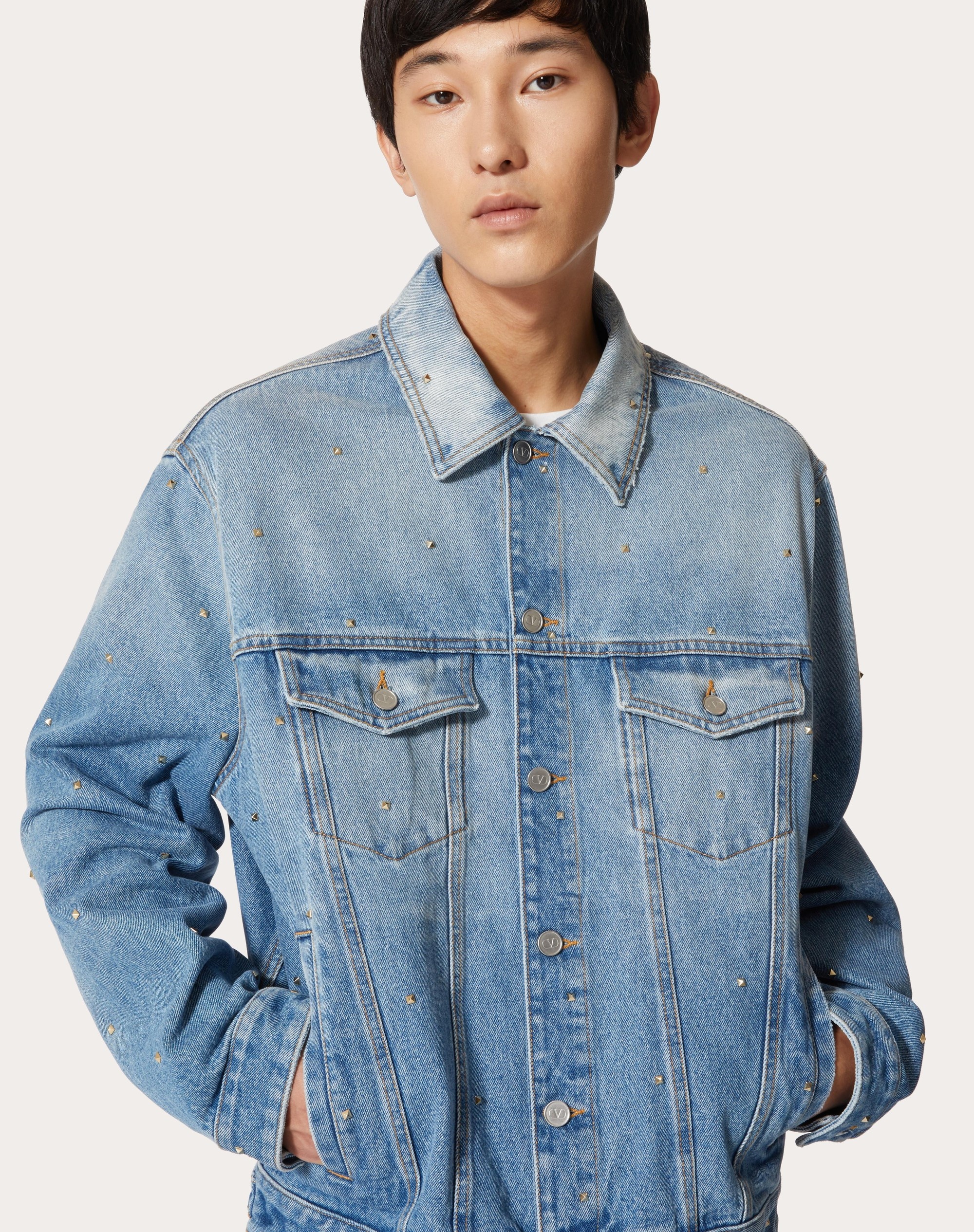 DENIM JACKET WITH ALL-OVER ROCKSTUD SPIKE STUDS - 5