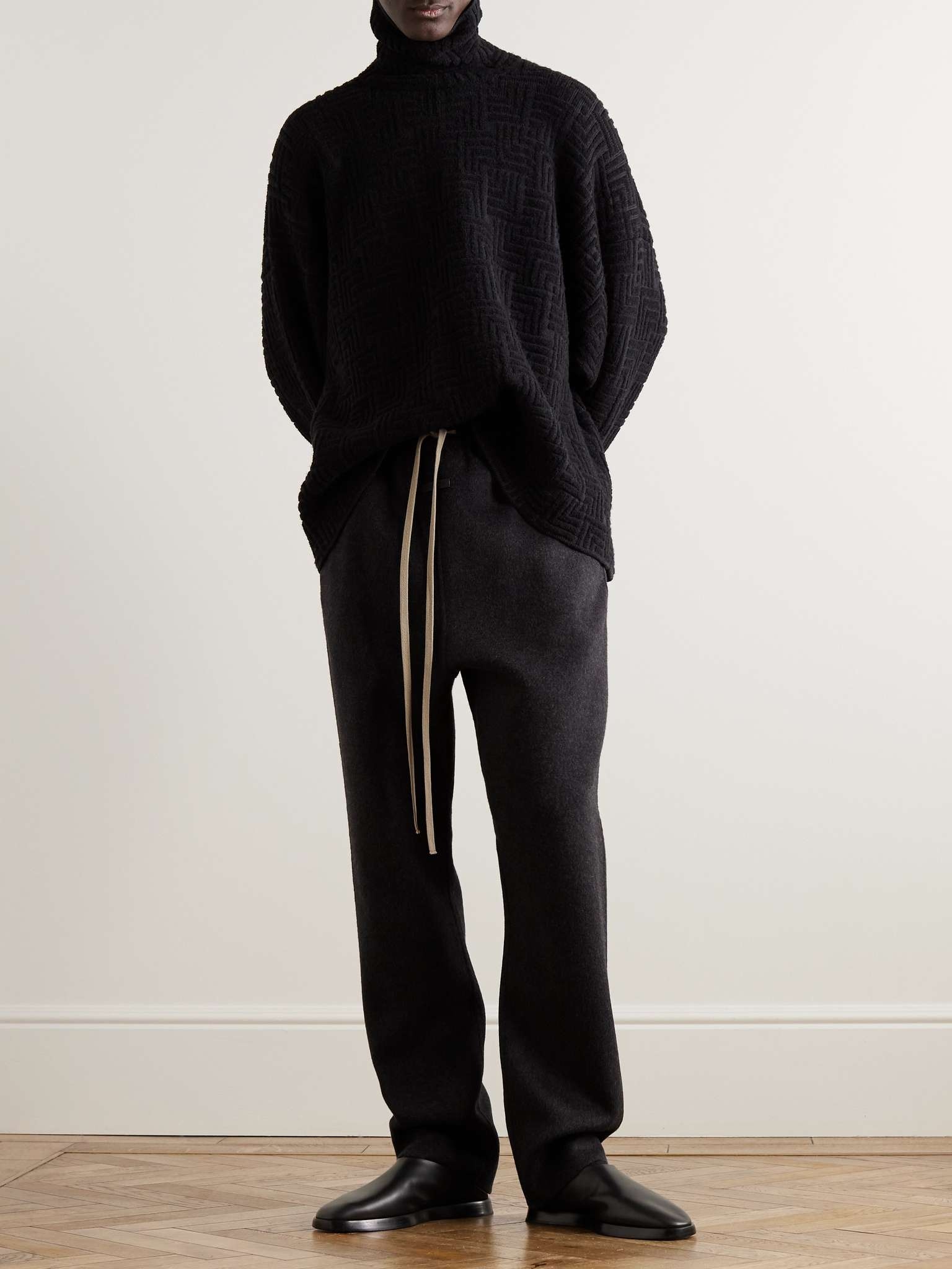 Forum Straight-Leg Virgin Wool and Cashmere-Blend Drawstring Trousers - 2