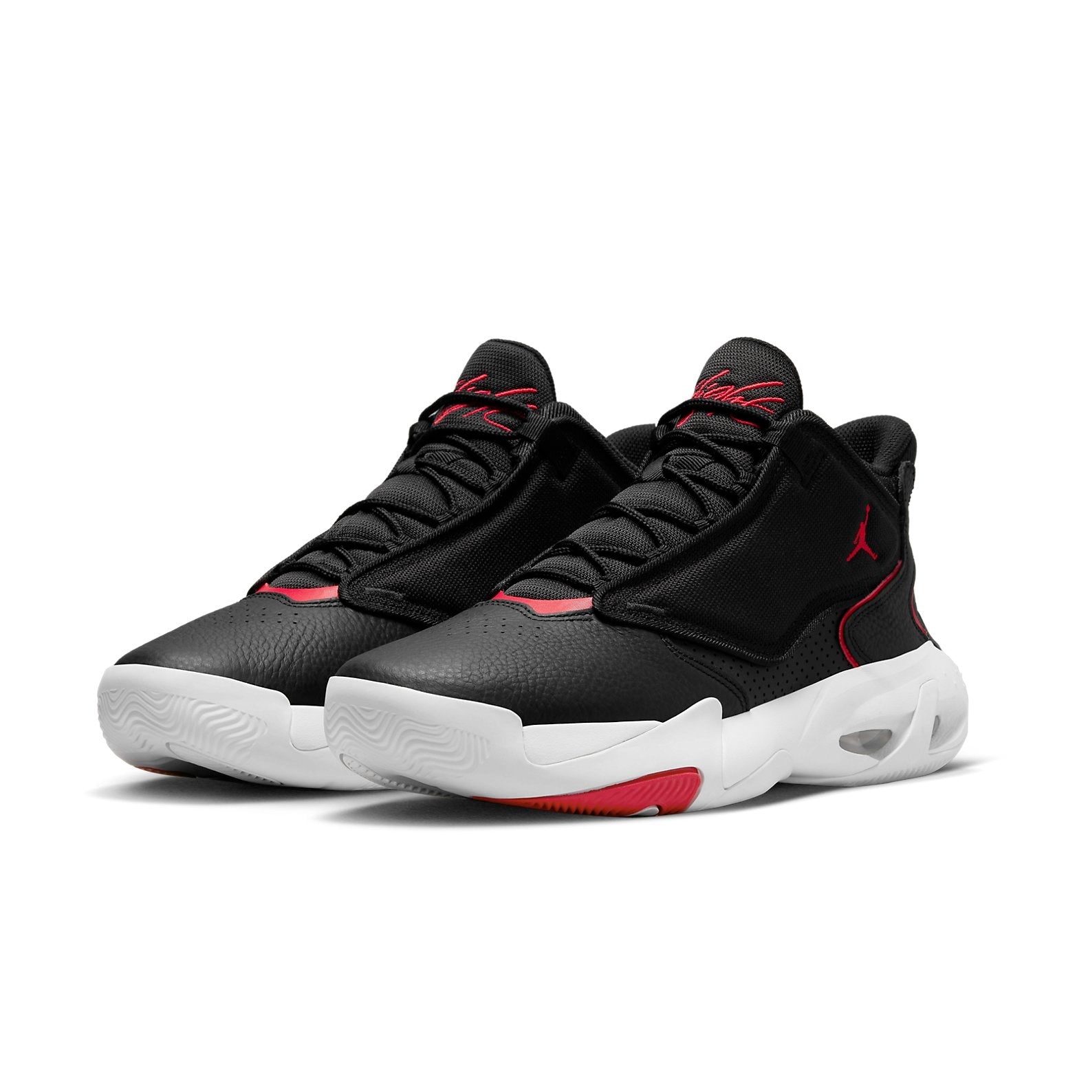 Air Jordan Max Aura 4 'Bred' DN3687-006 - 3