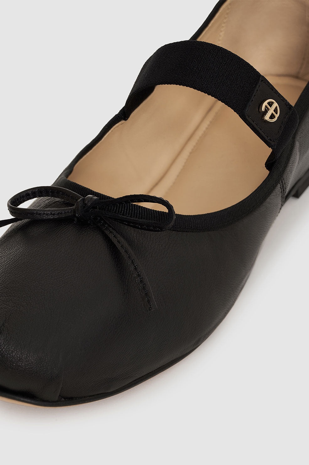 Jolie Flats - Black - 5
