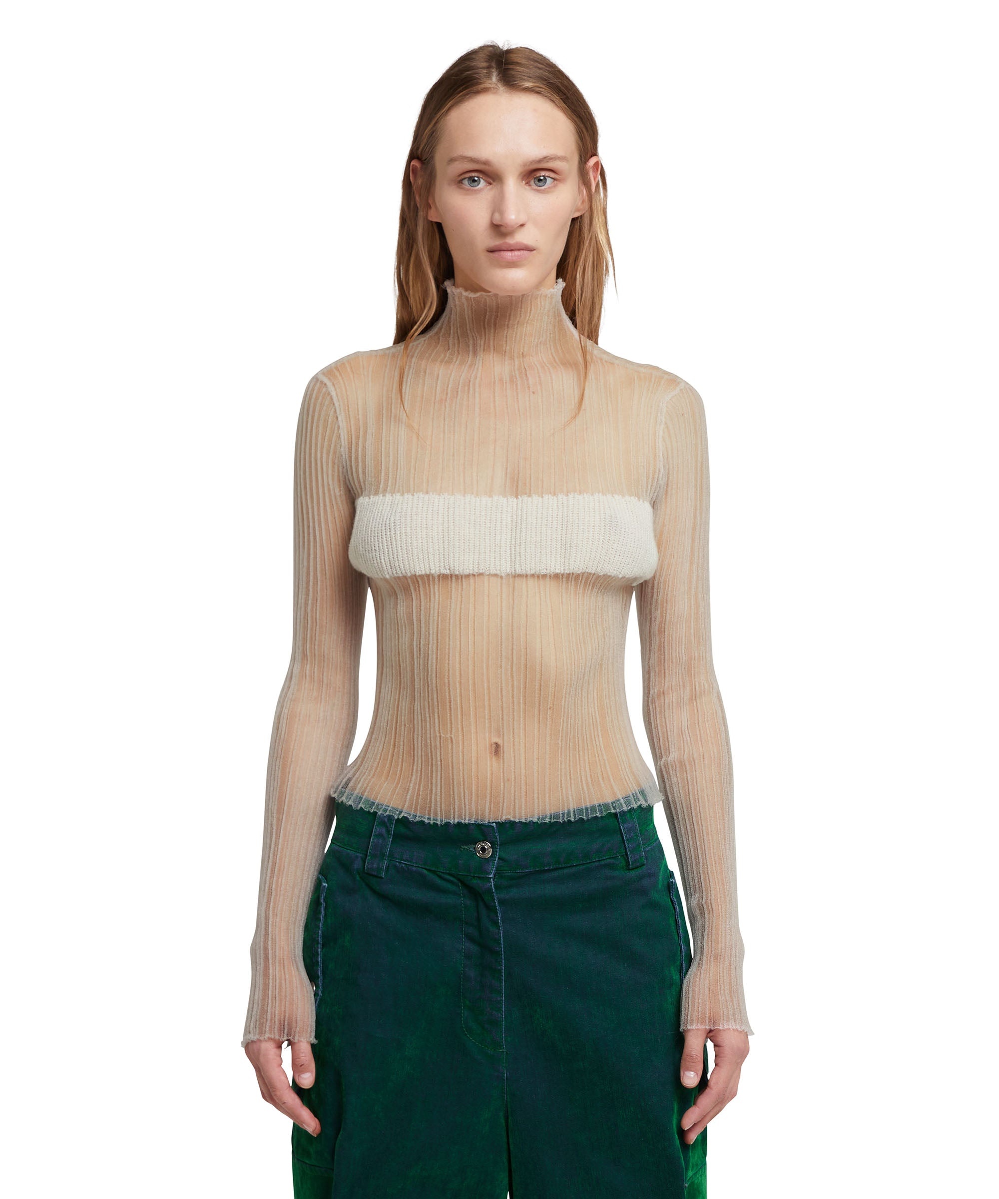 Sweater with "Ribbed Cellophane" concept - 2