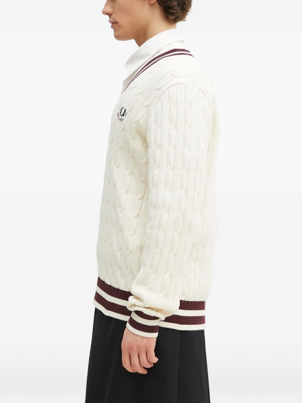 cable-knit V-neck sweater - 3