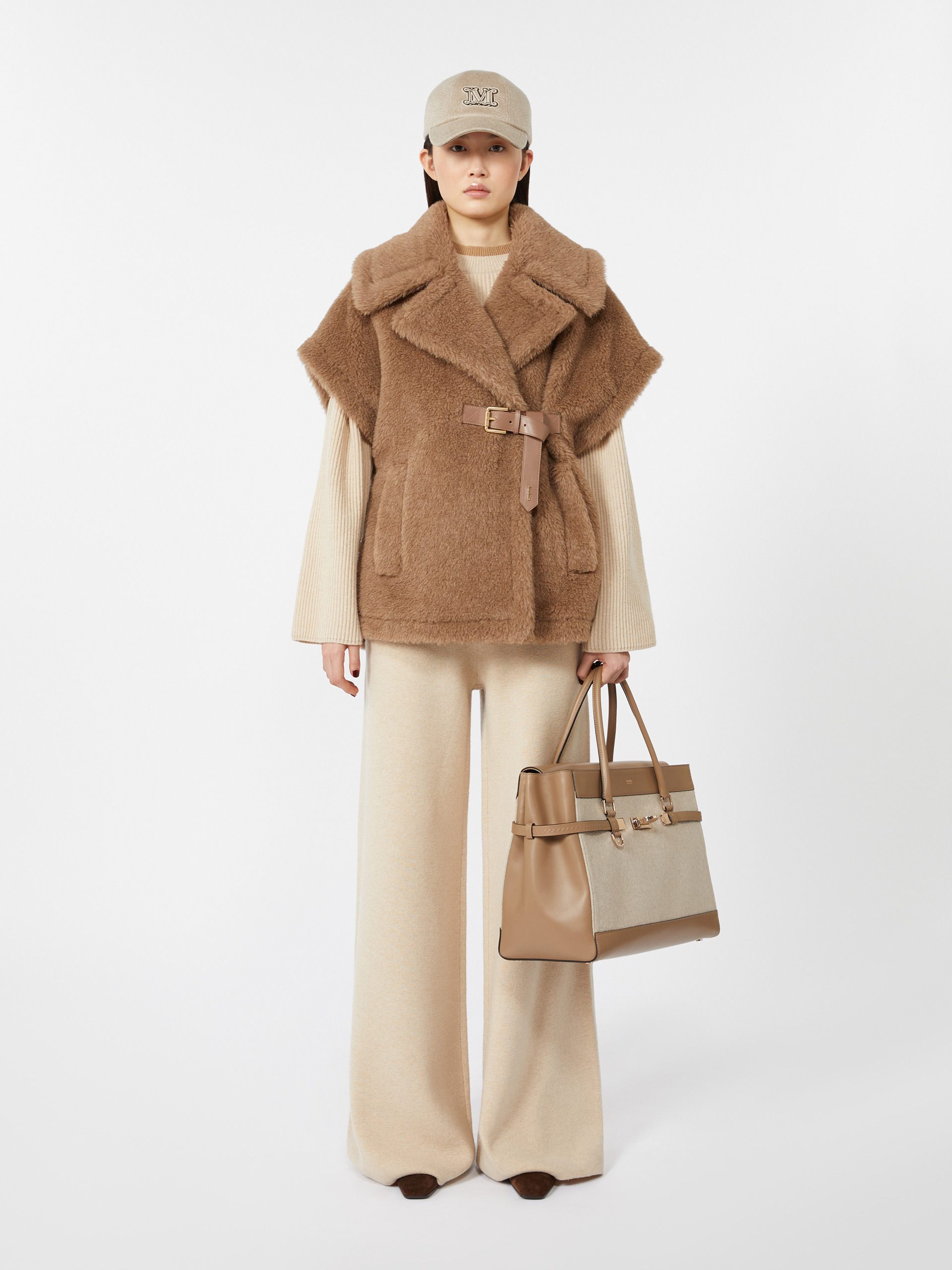NEWABAVO4 Alpaca and cashmere Teddy cape - 2