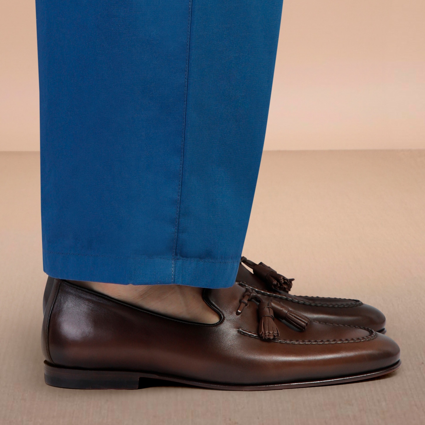 Men's polished brown leather tassel loafer - 2