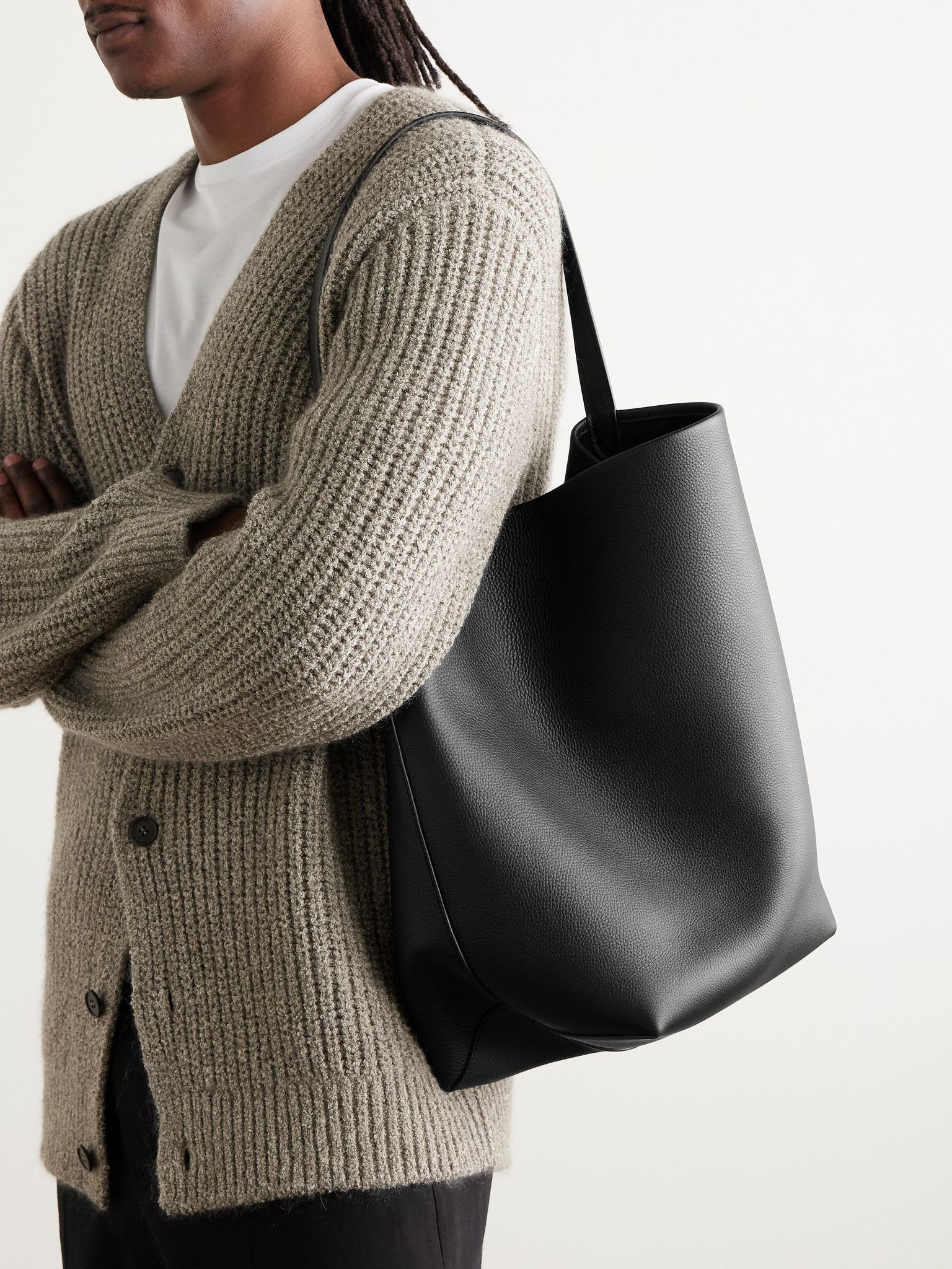 N/S Park Large Full-Grain Leather Tote Bag Black - 2