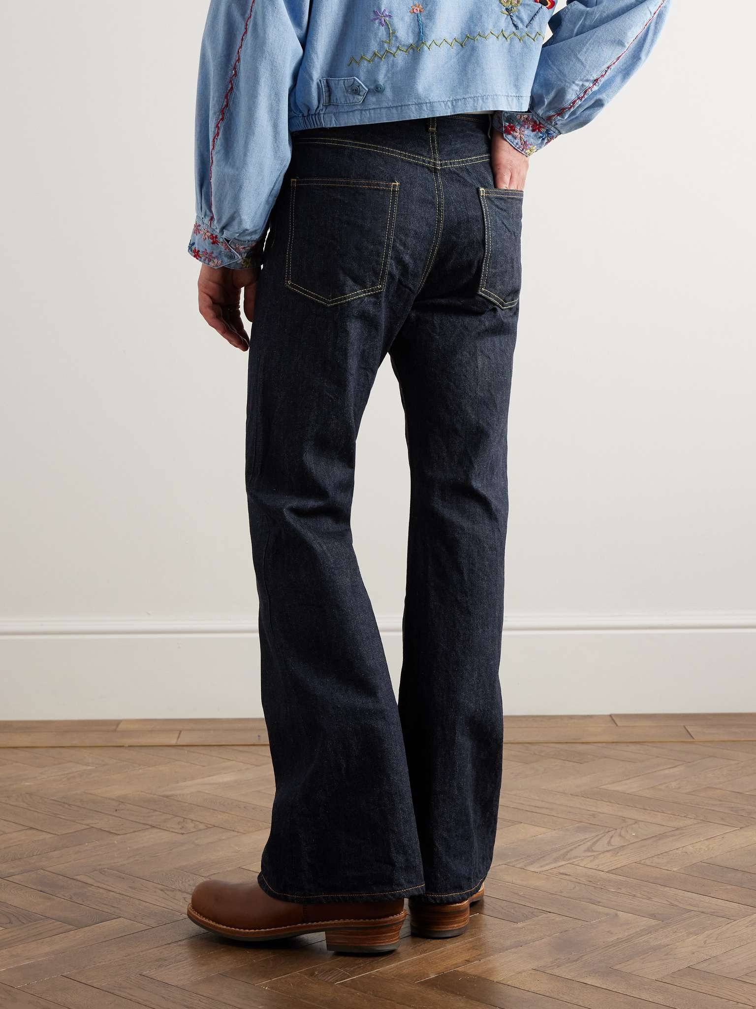 Flared Jeans - 4