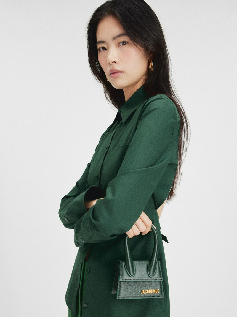 JACQUEMUS Le Chiquito outlook