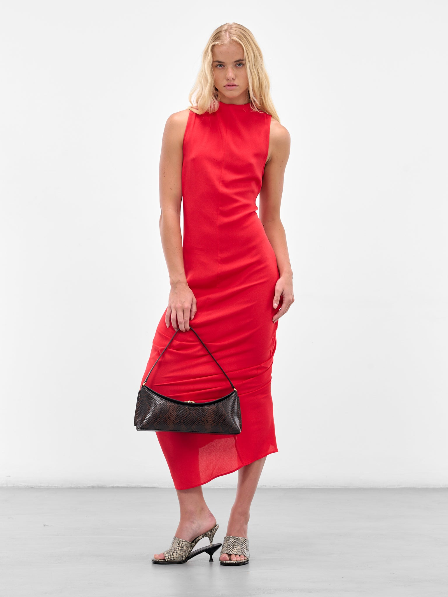 The Brown Ovalo Clutch Bag - 5