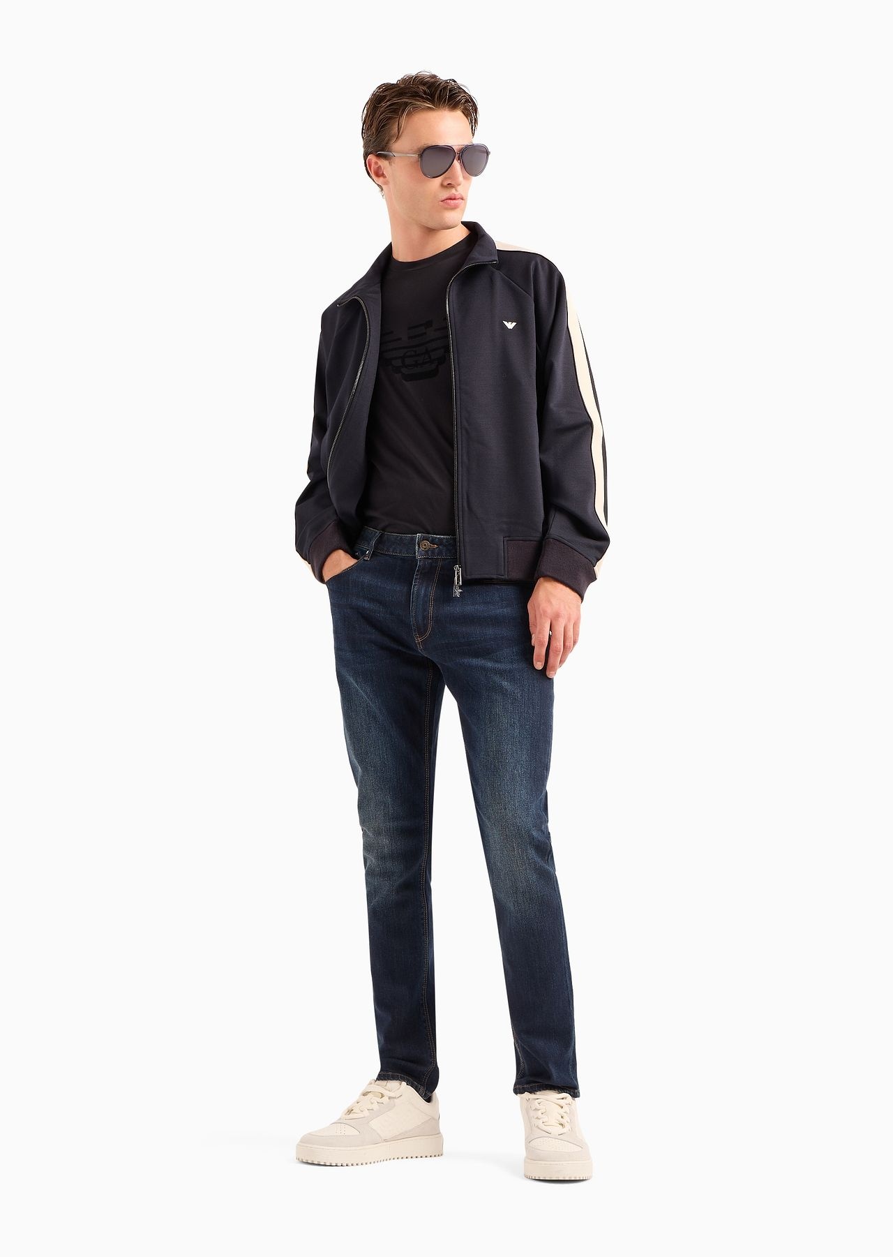 J06 slim-fit vintage-effect comfort-denim jeans - 4