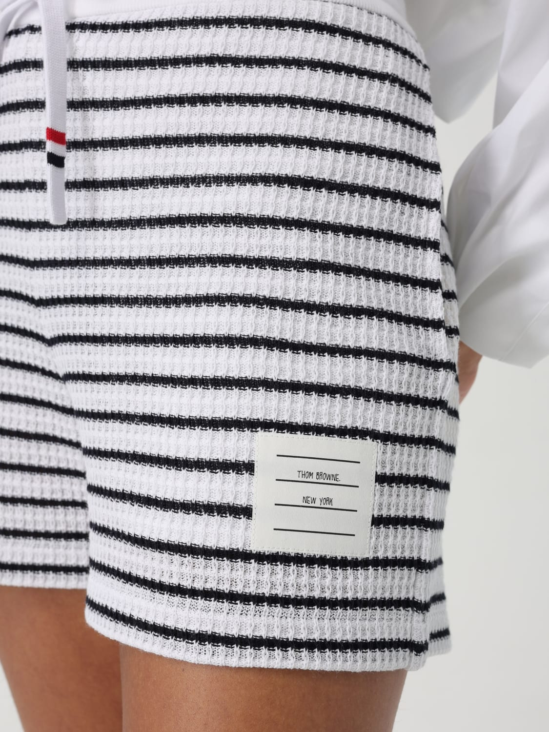 Short woman Thom Browne - 5