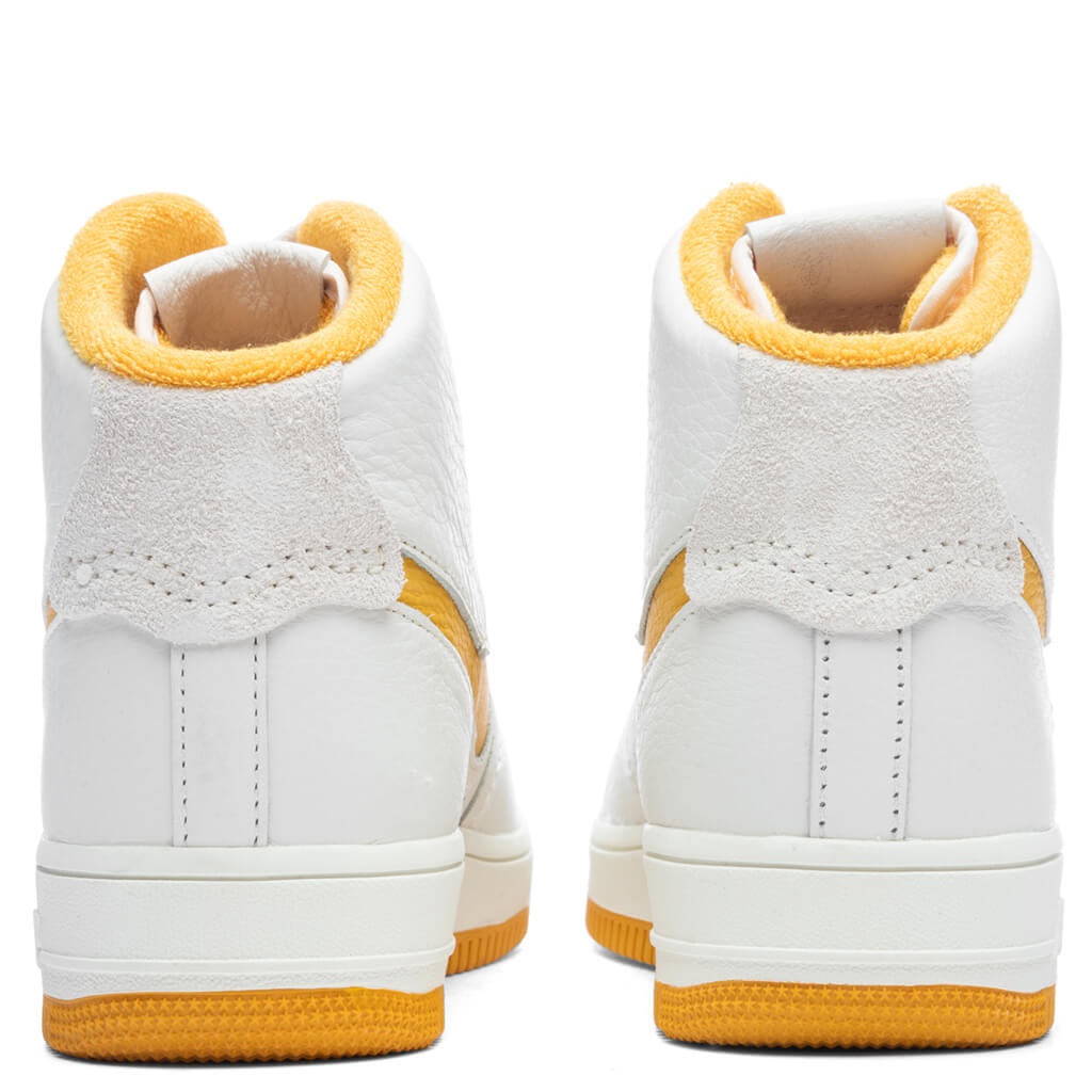 WOMEN'S AIR FORCE 1 SCULPT - PHANTOM/YELLOW OCHRE/SAIL - 4