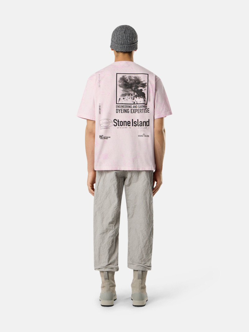 Stone Island 2100021 COMBED ORGANIC COTTON JERSEY 'PAINTBALL' TREATMENT outlook