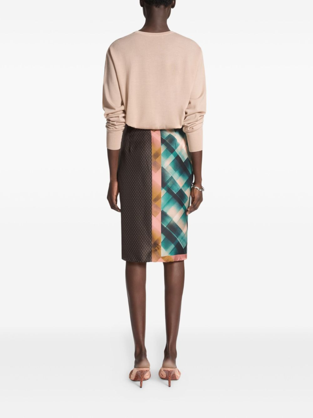 v-neckline sweater - 4