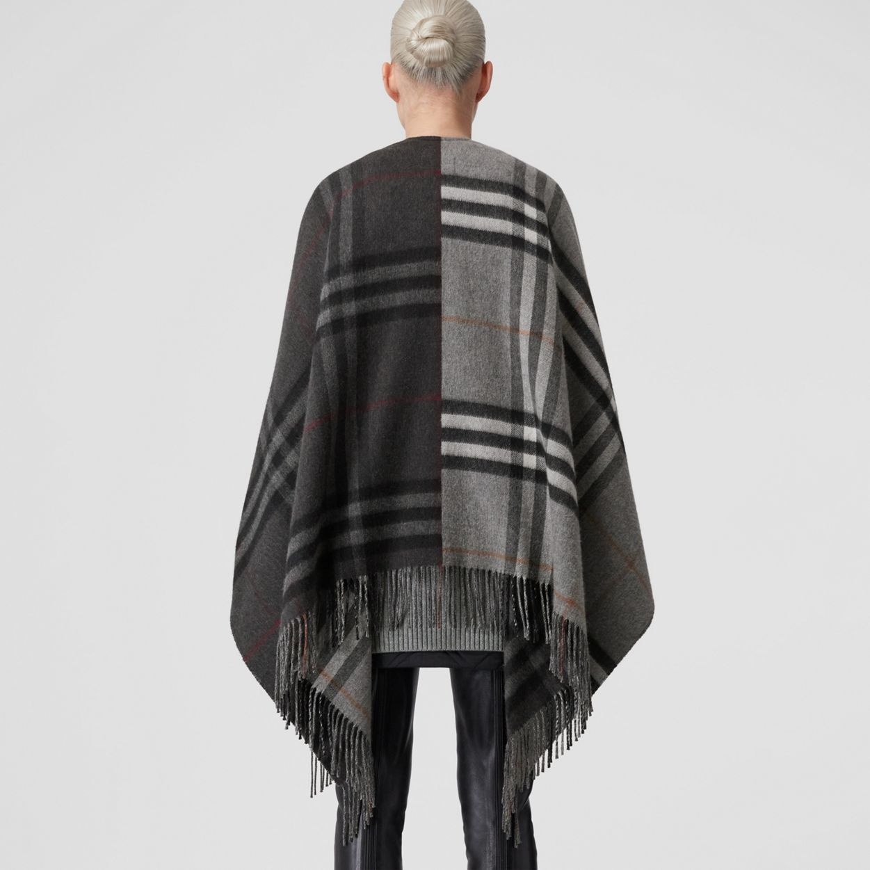 Contrast Check Wool Cashmere Jacquard Cape - 3