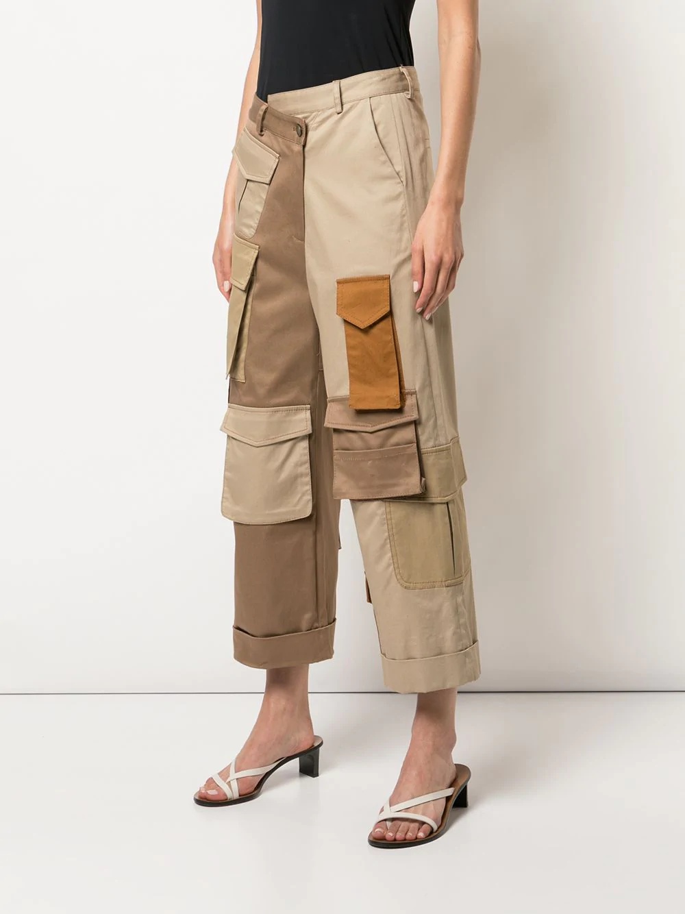 cargo-pockets cropped trousers - 3