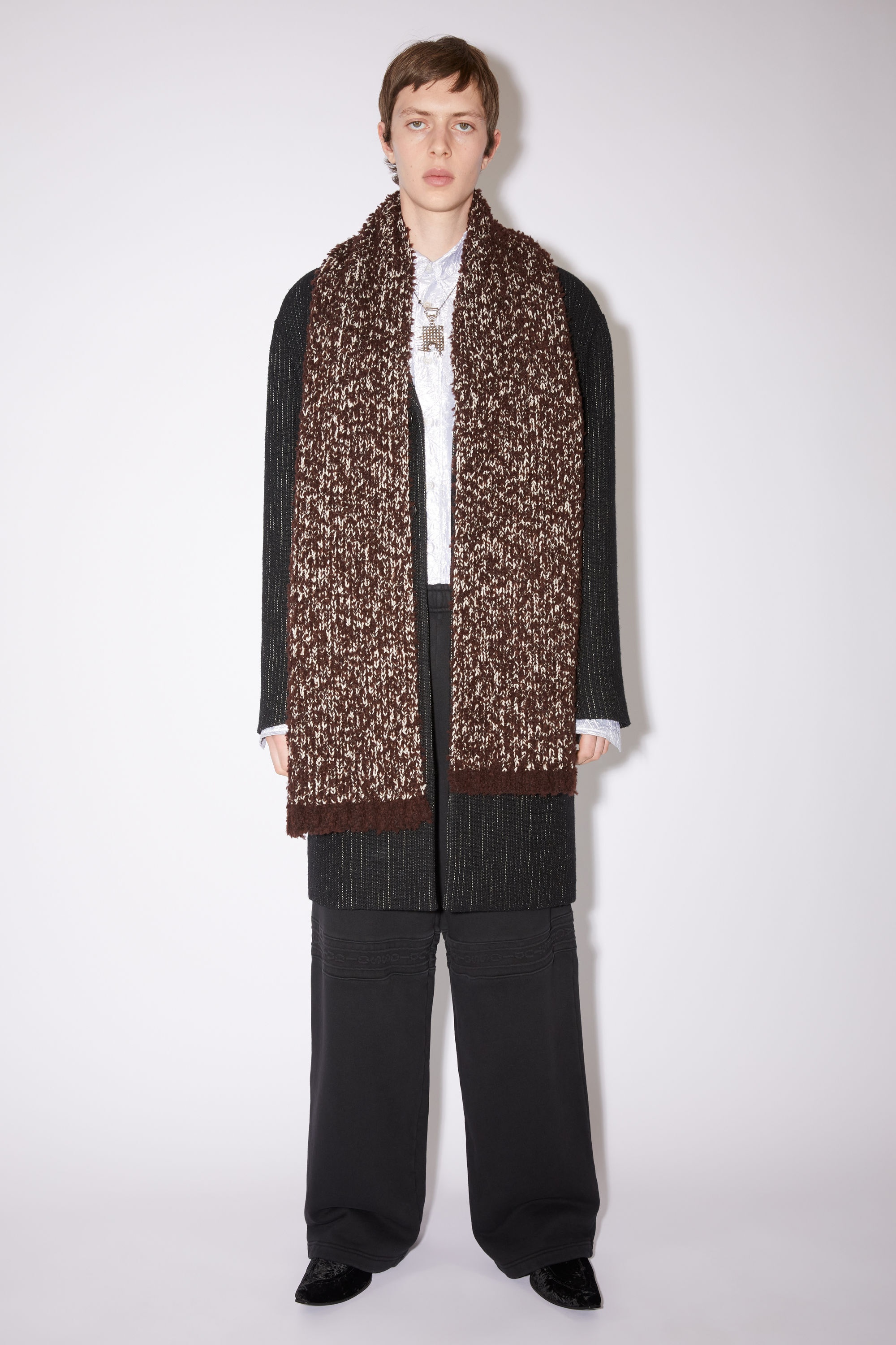 Tufted wool-blend scarf - Chocolate brown - 3