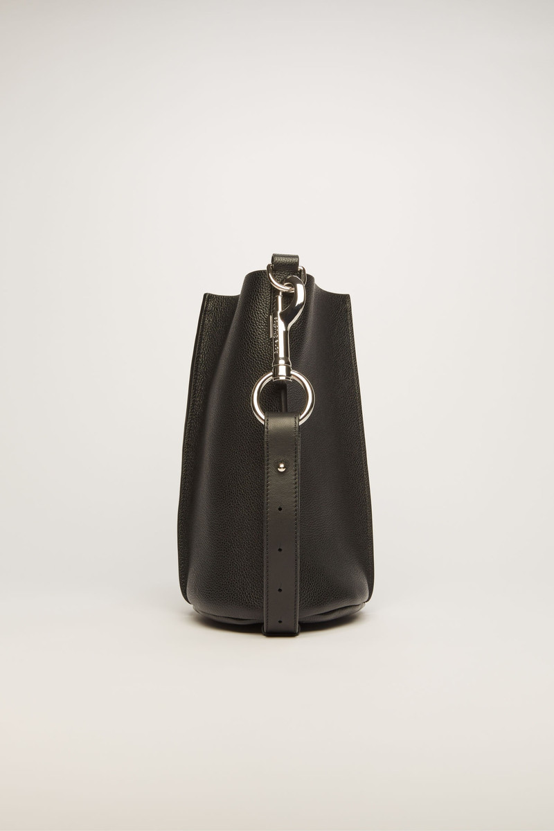 Market bucket bag black 3