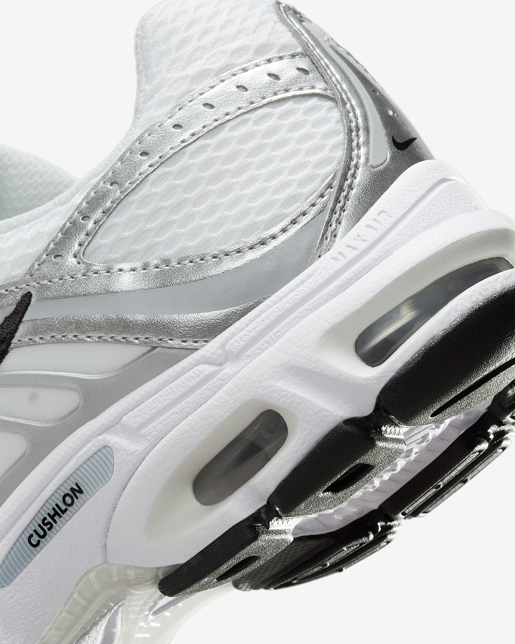 Nike Air Max Moto 2K Women's Shoes - 8