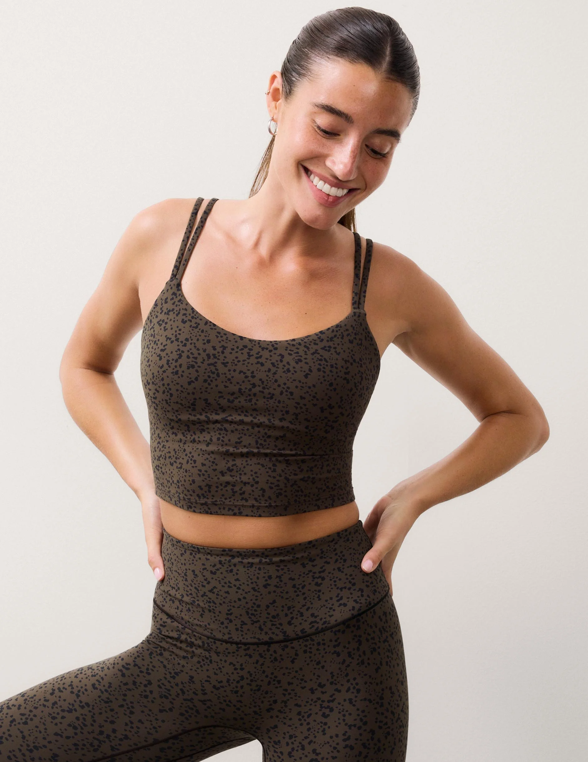 glowzone™ Strappy Cropped Tank - 1