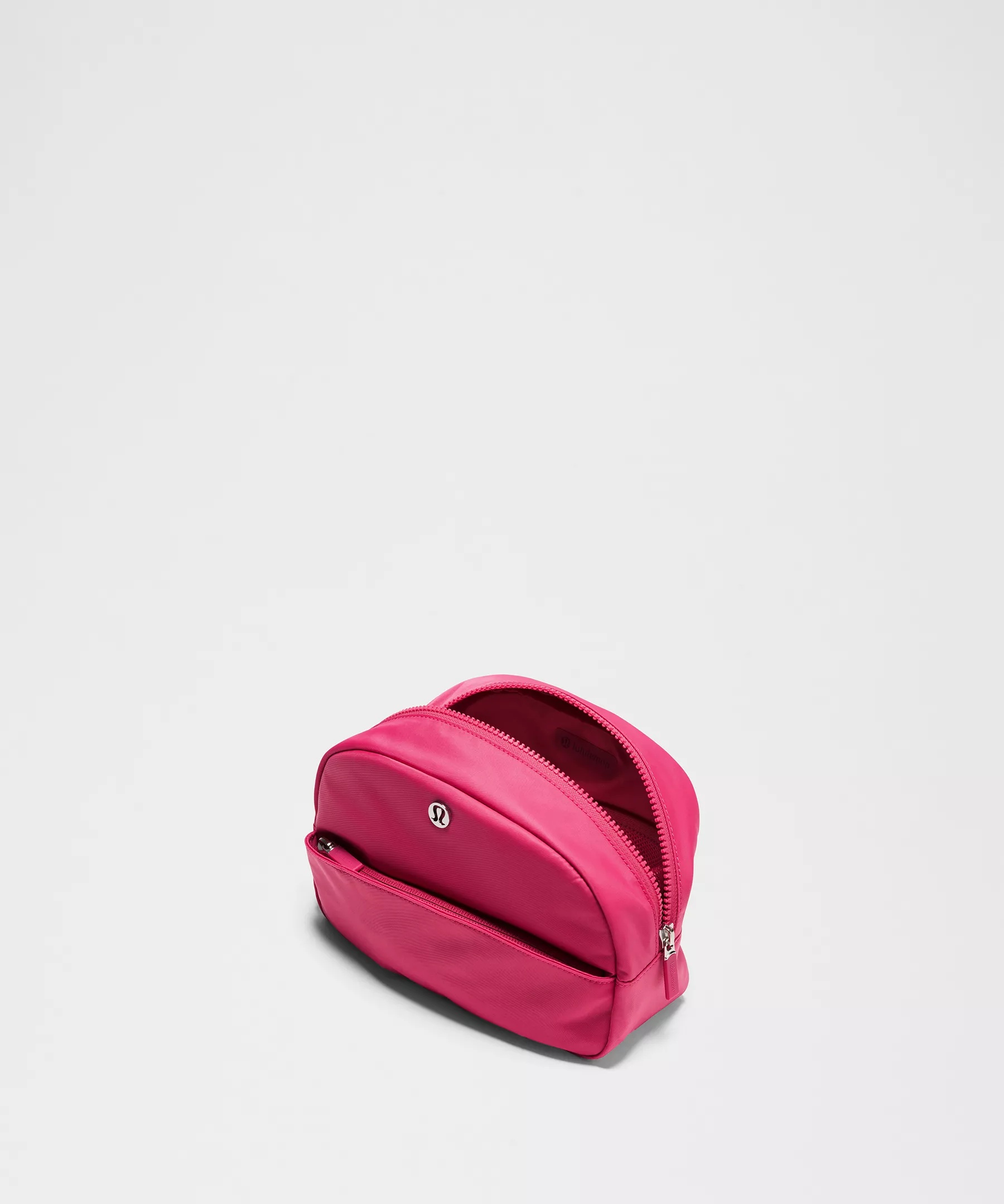 City Essentials Pouch 4L - 4