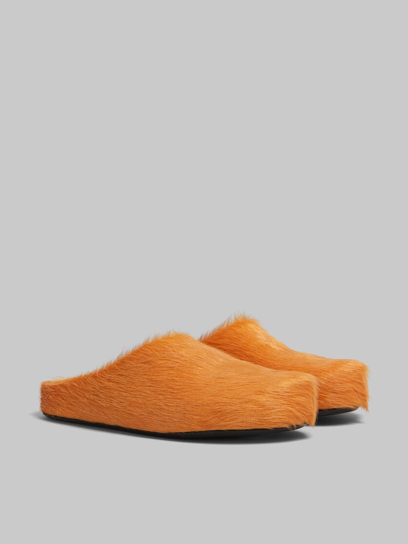 ORANGE LONG-HAIR CALFSKIN FUSSBETT SABOT - 2