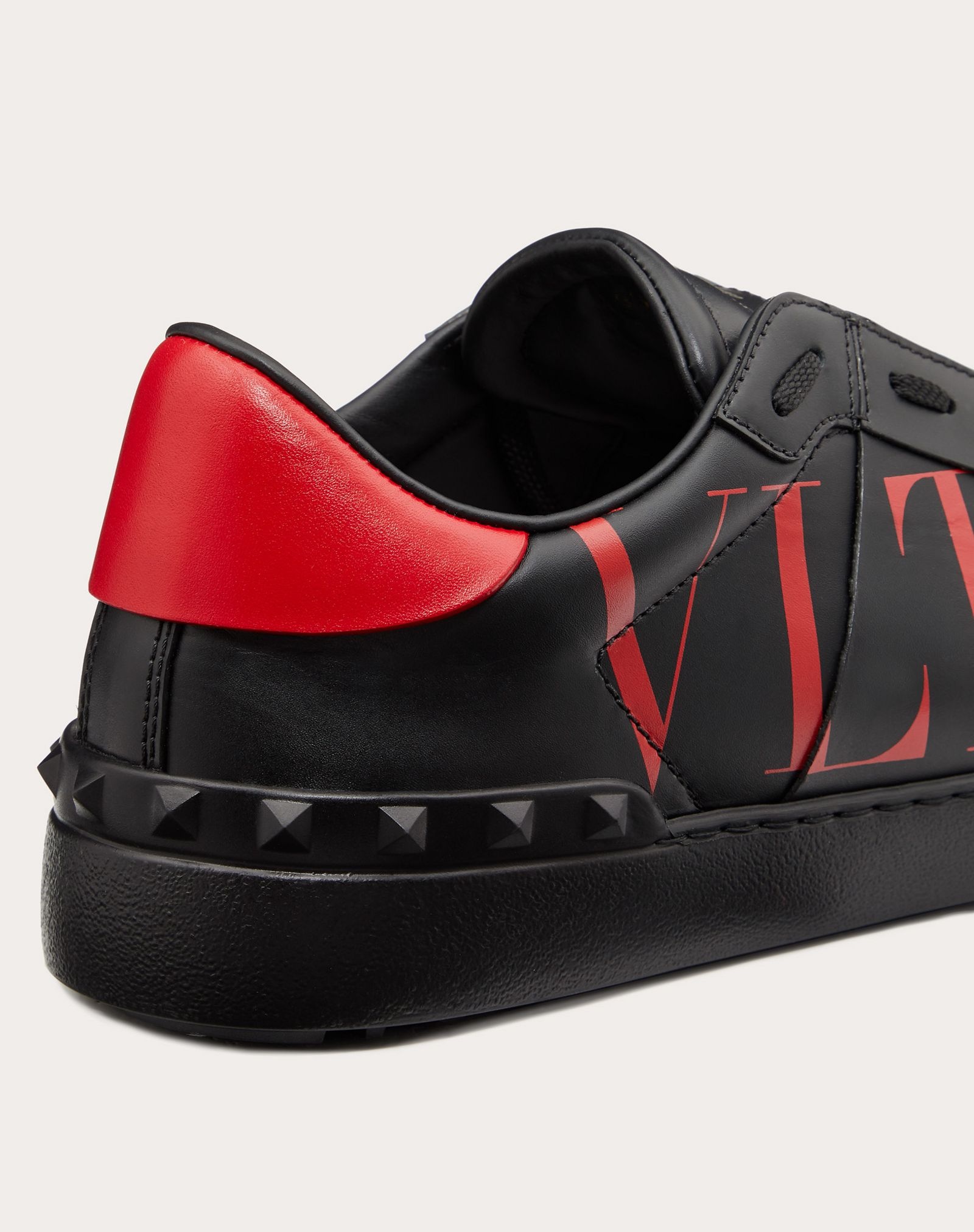 Open Sneaker with VLTN Print - 5