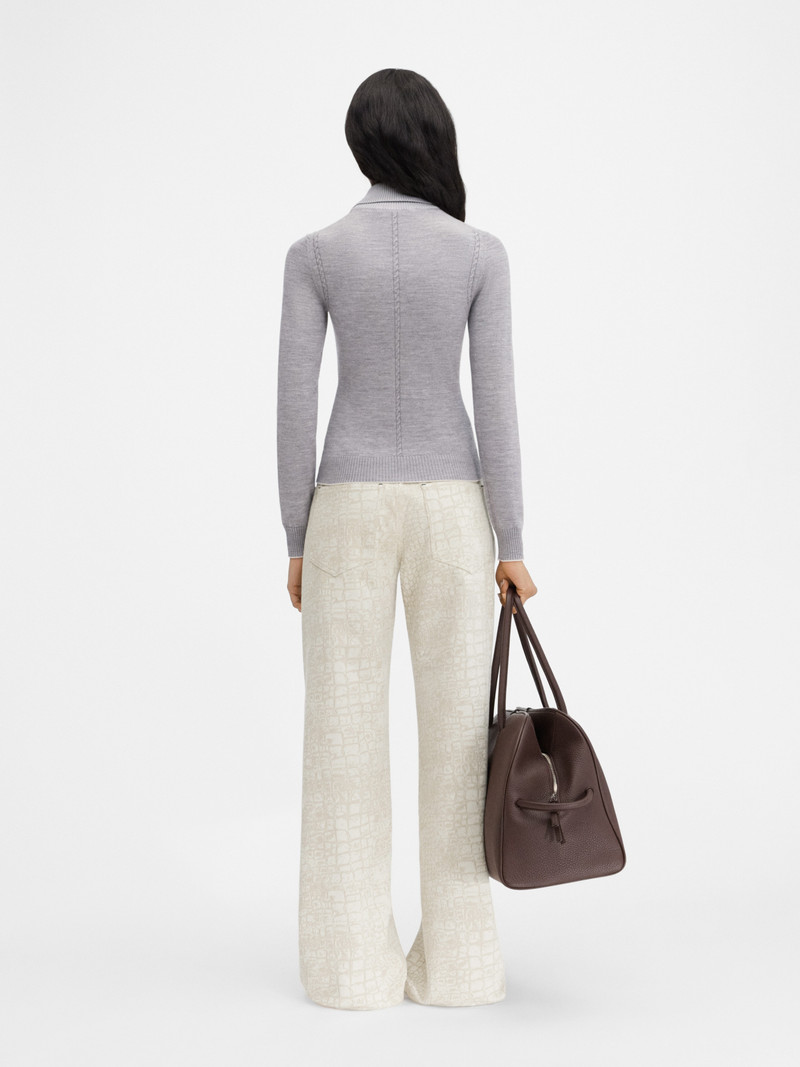The Tricot knit 4