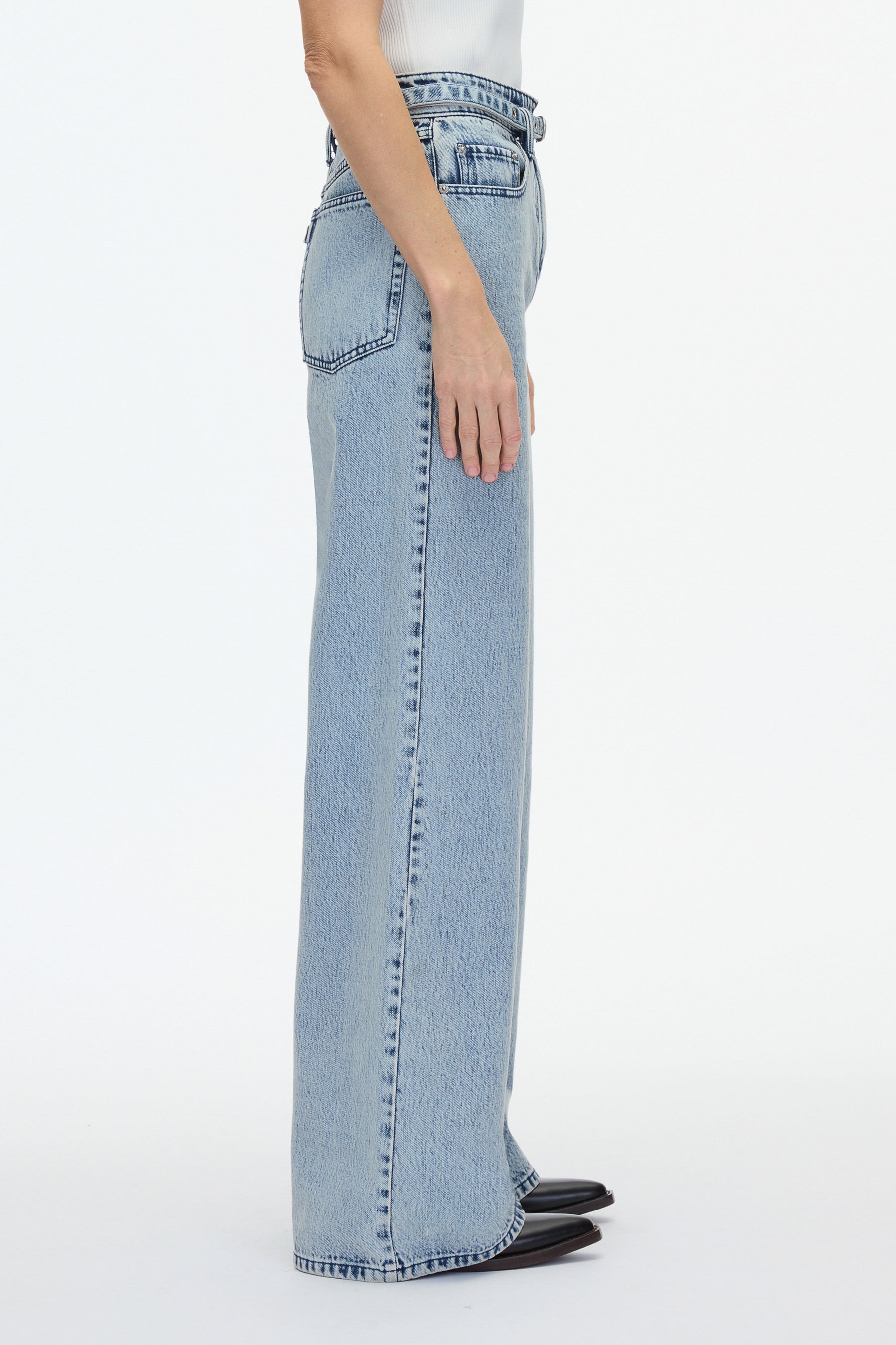 Wide Leg Belted Jean - 3