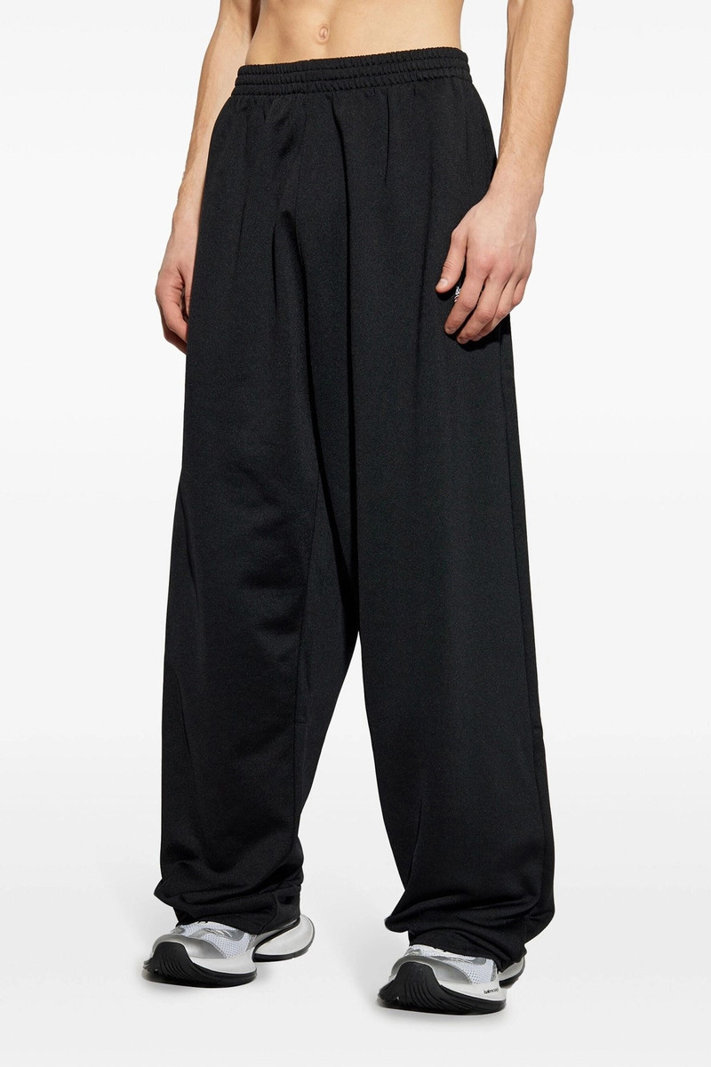 BALENCIAGA Logo embroidery joggers outlook