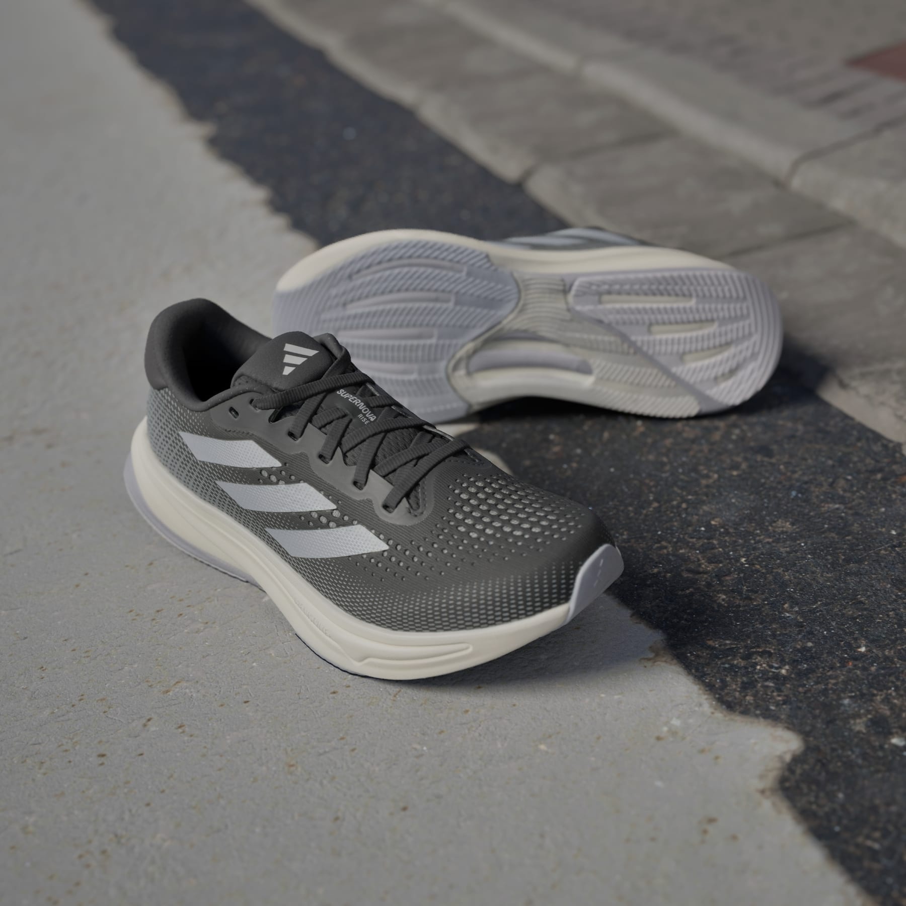 Supernova Rise Shoes - 7