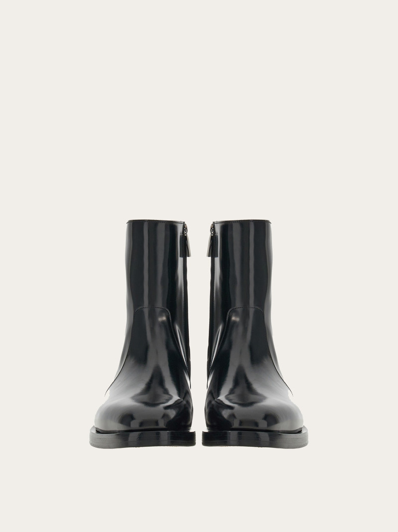 FERRAGAMO Ankle boot outlook