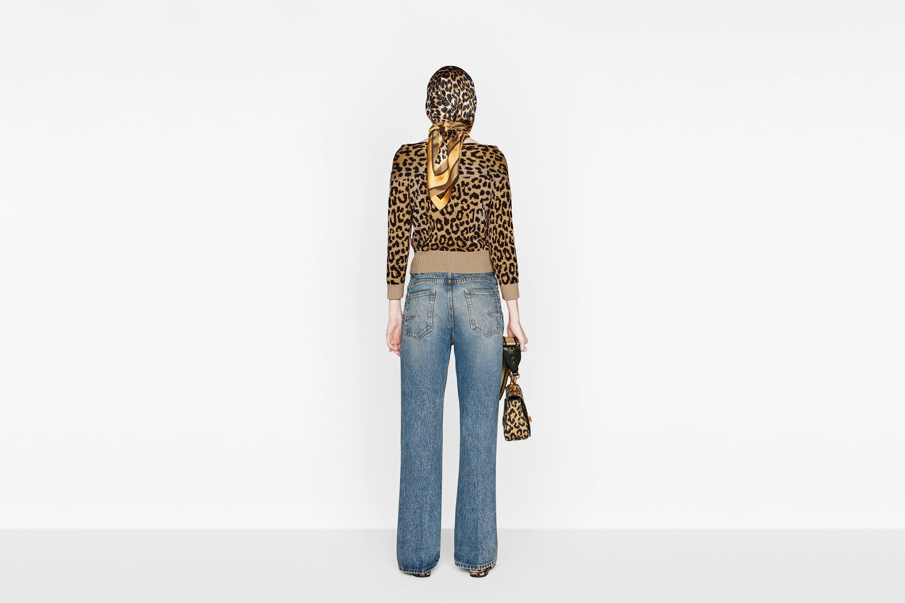 Flared Jeans - 5