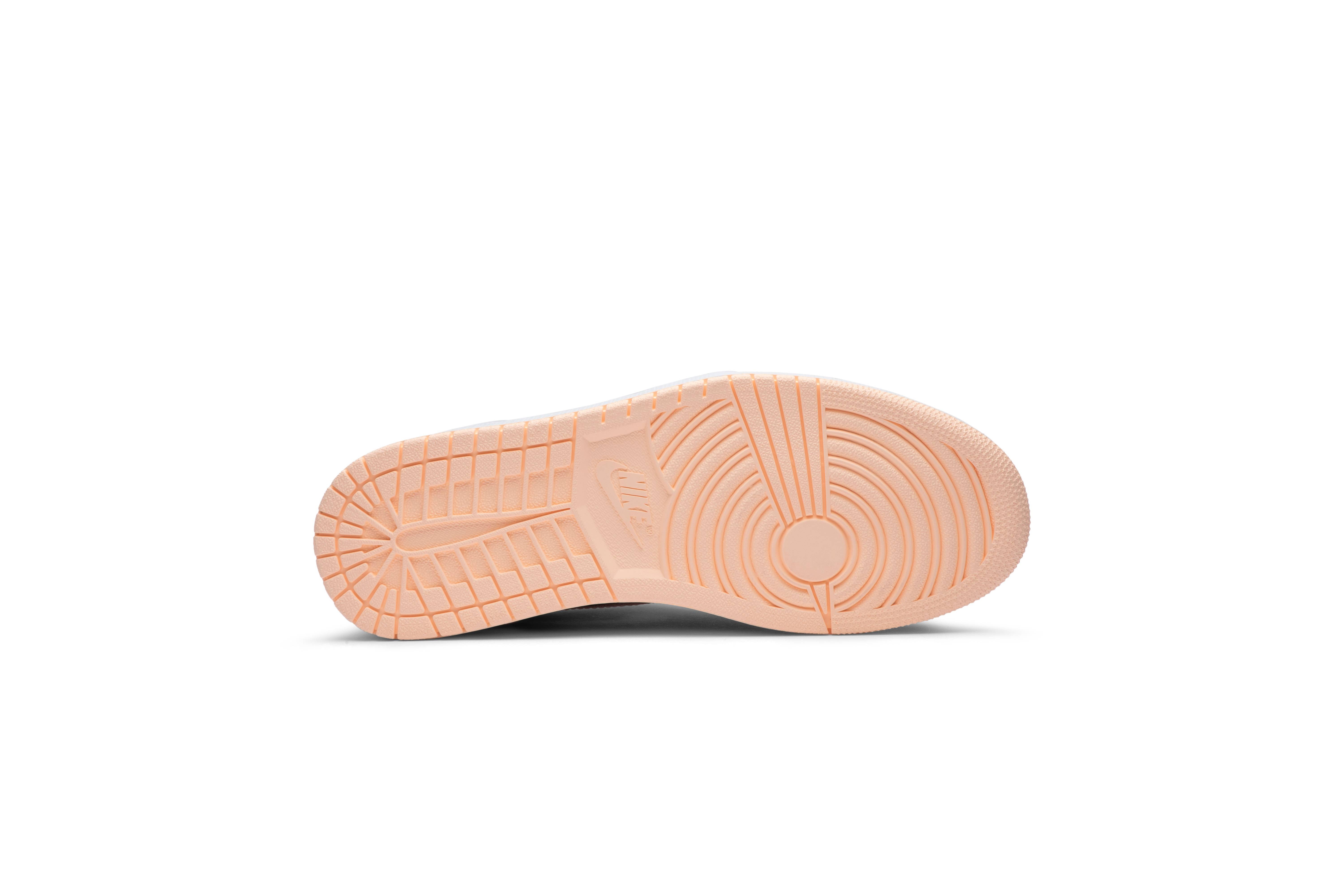 Air Jordan 1 Retro High OG 'Crimson Tint' - 4