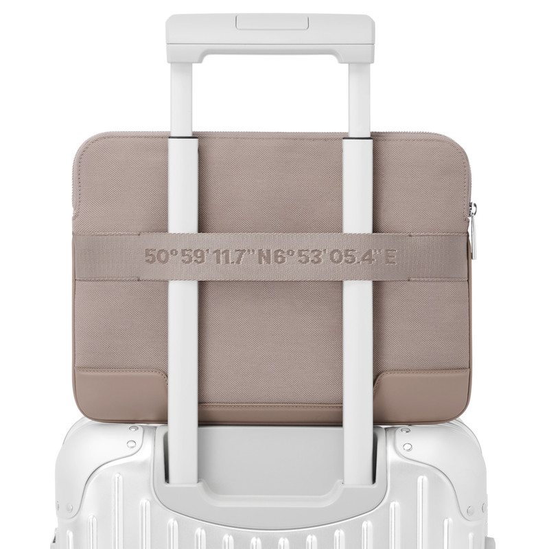 Never Still - Canvas Flat Pouch 6