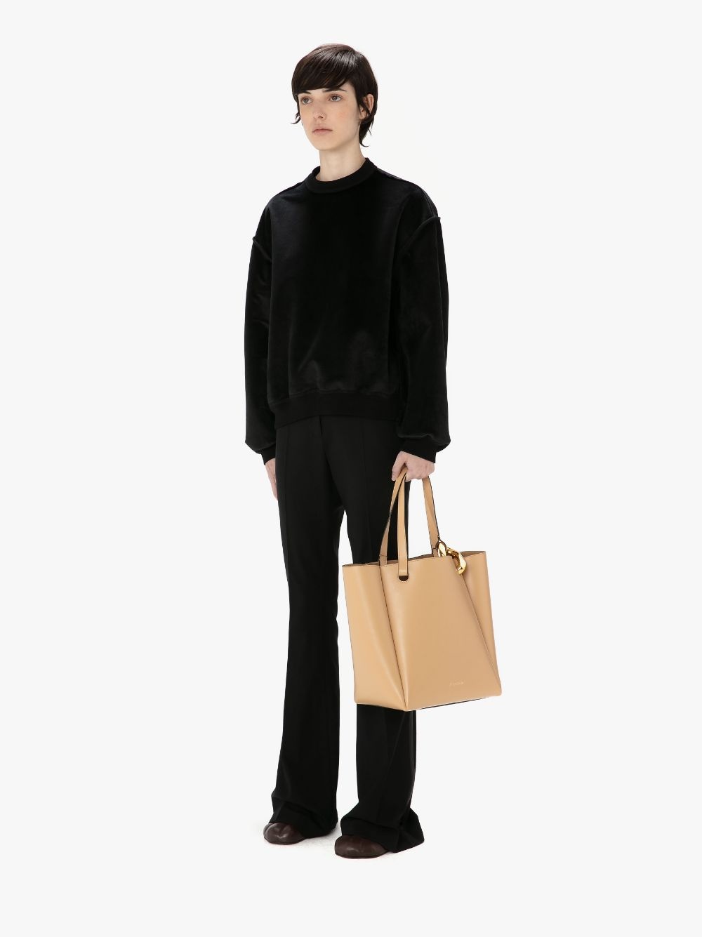 JWA CORNER TOTE - LEATHER TOTE BAG - 5