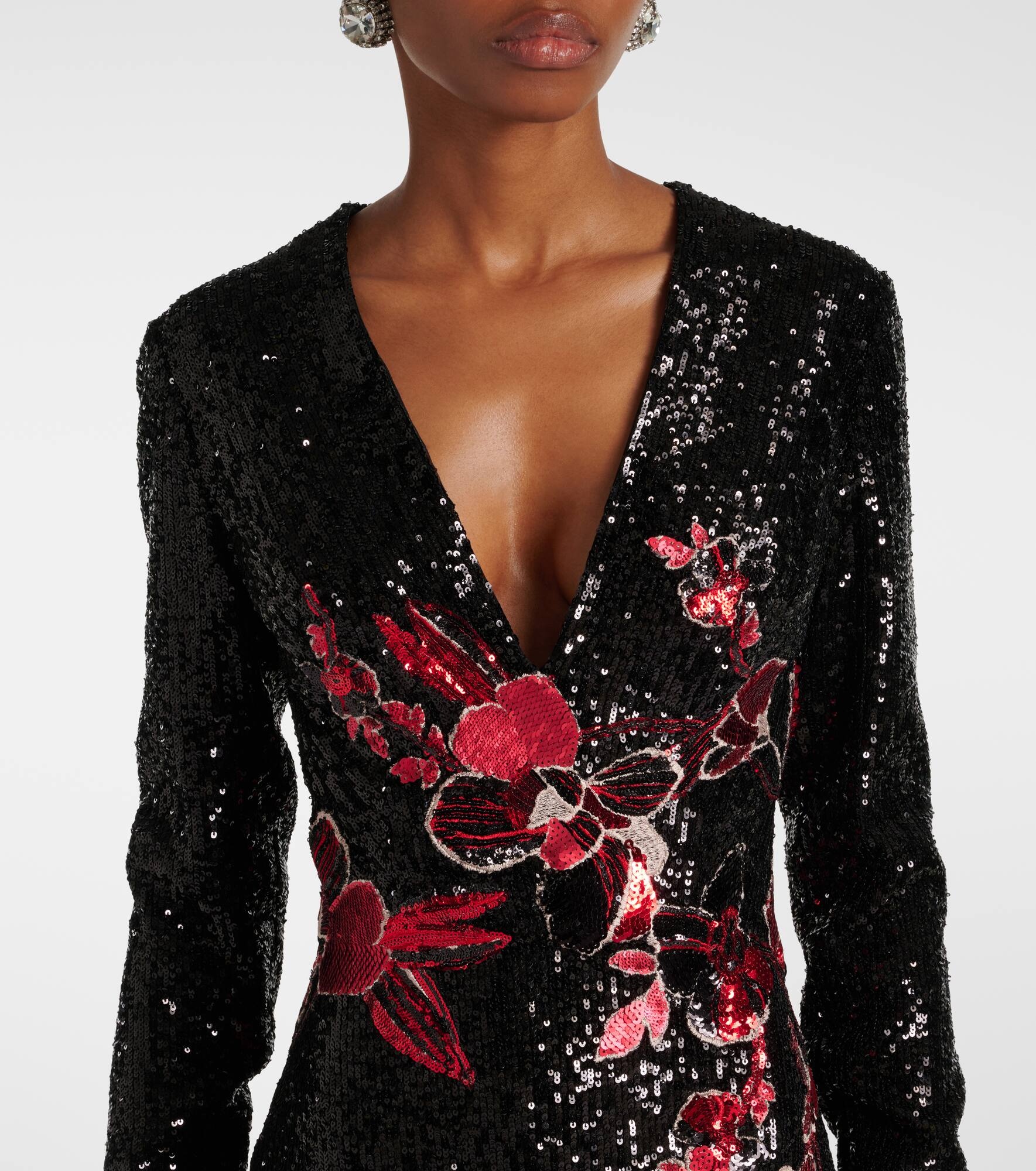 Embroidered sequined gown - 4
