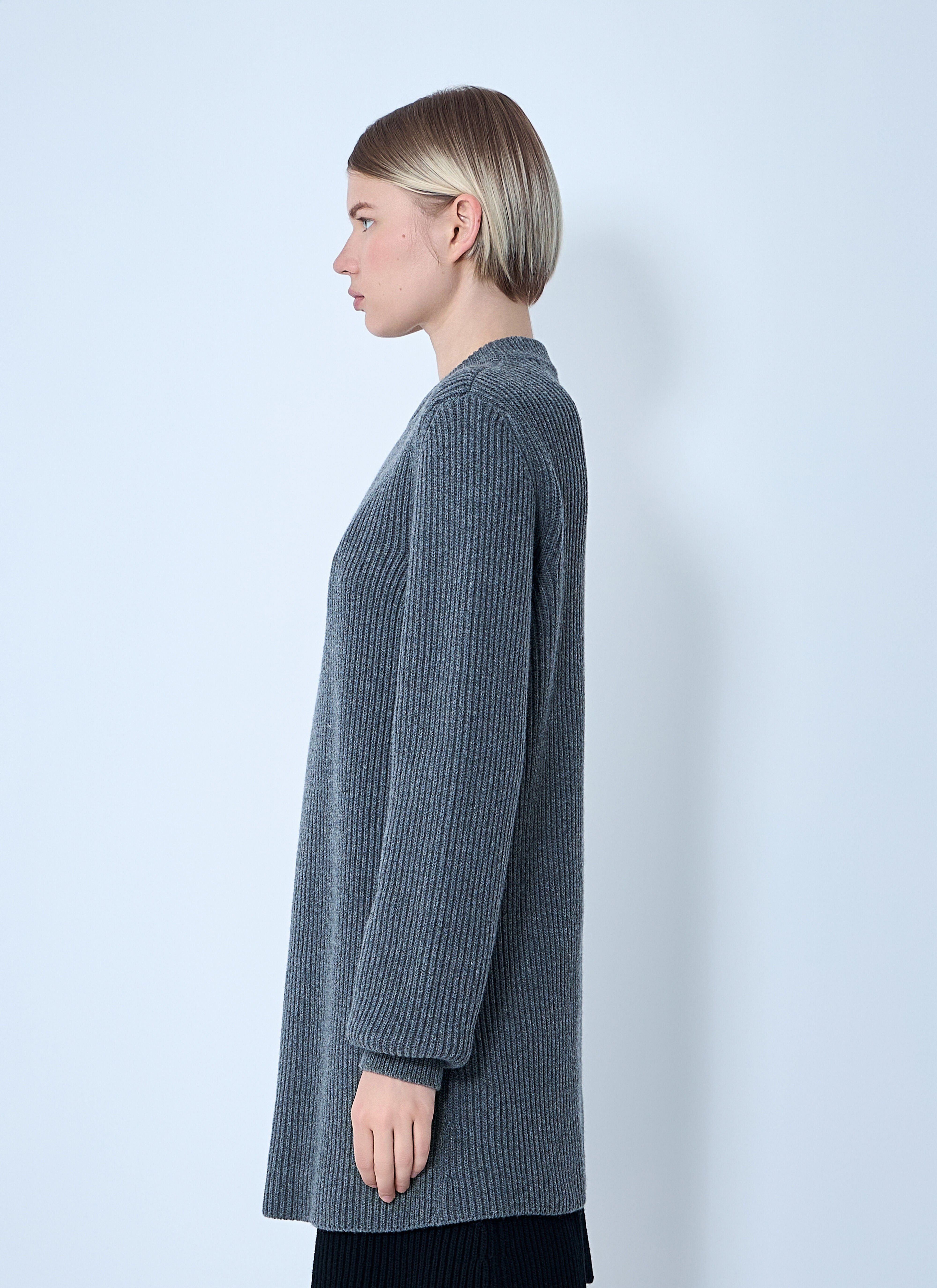 Overlapped Panel Sweater - 3