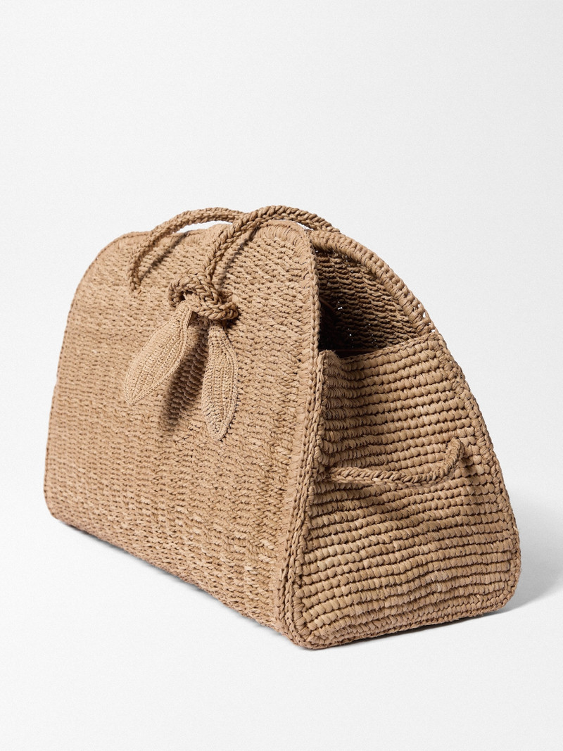 The raffia Turismo 5