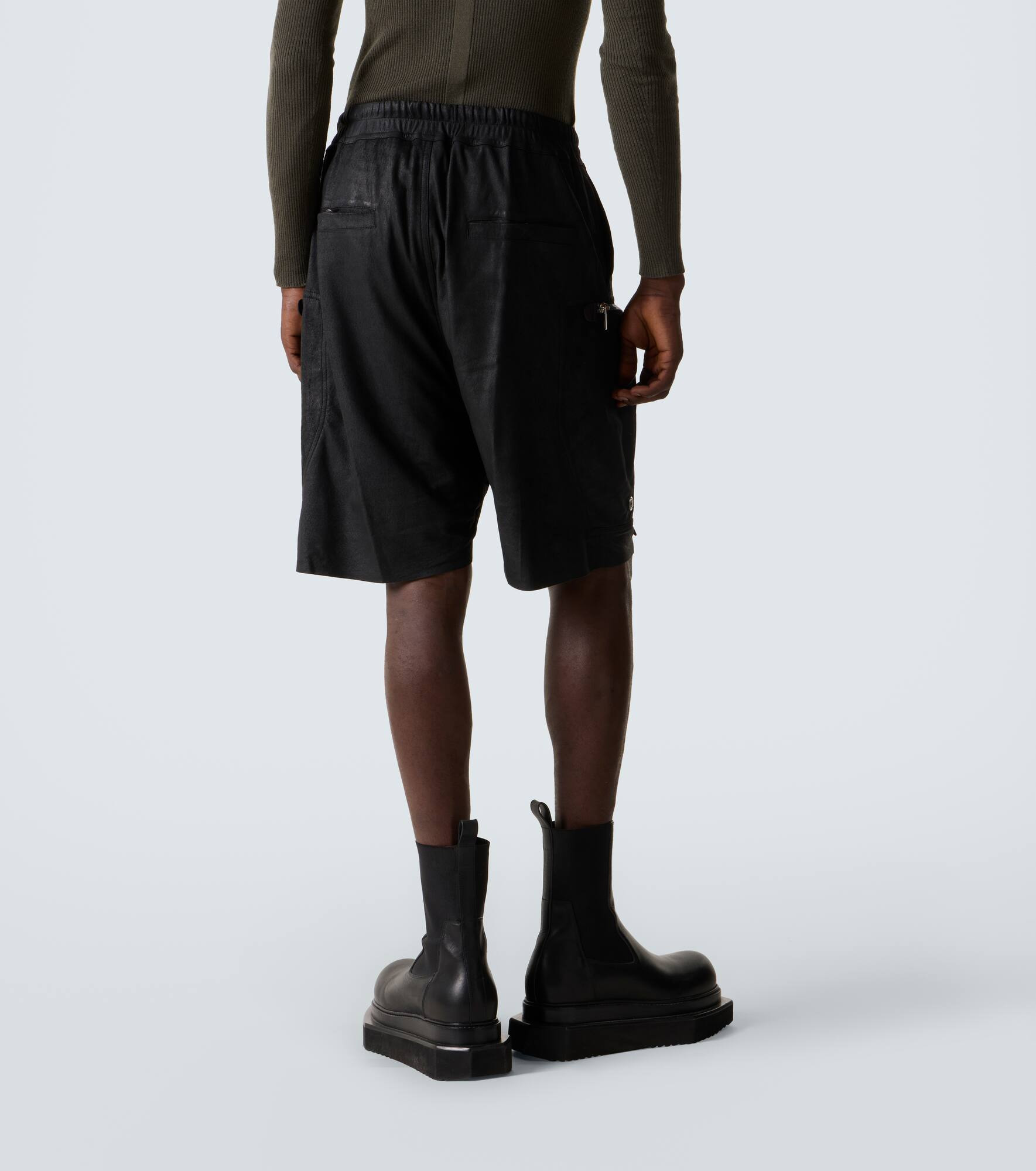 Bauhaus Bela leather shorts - 4