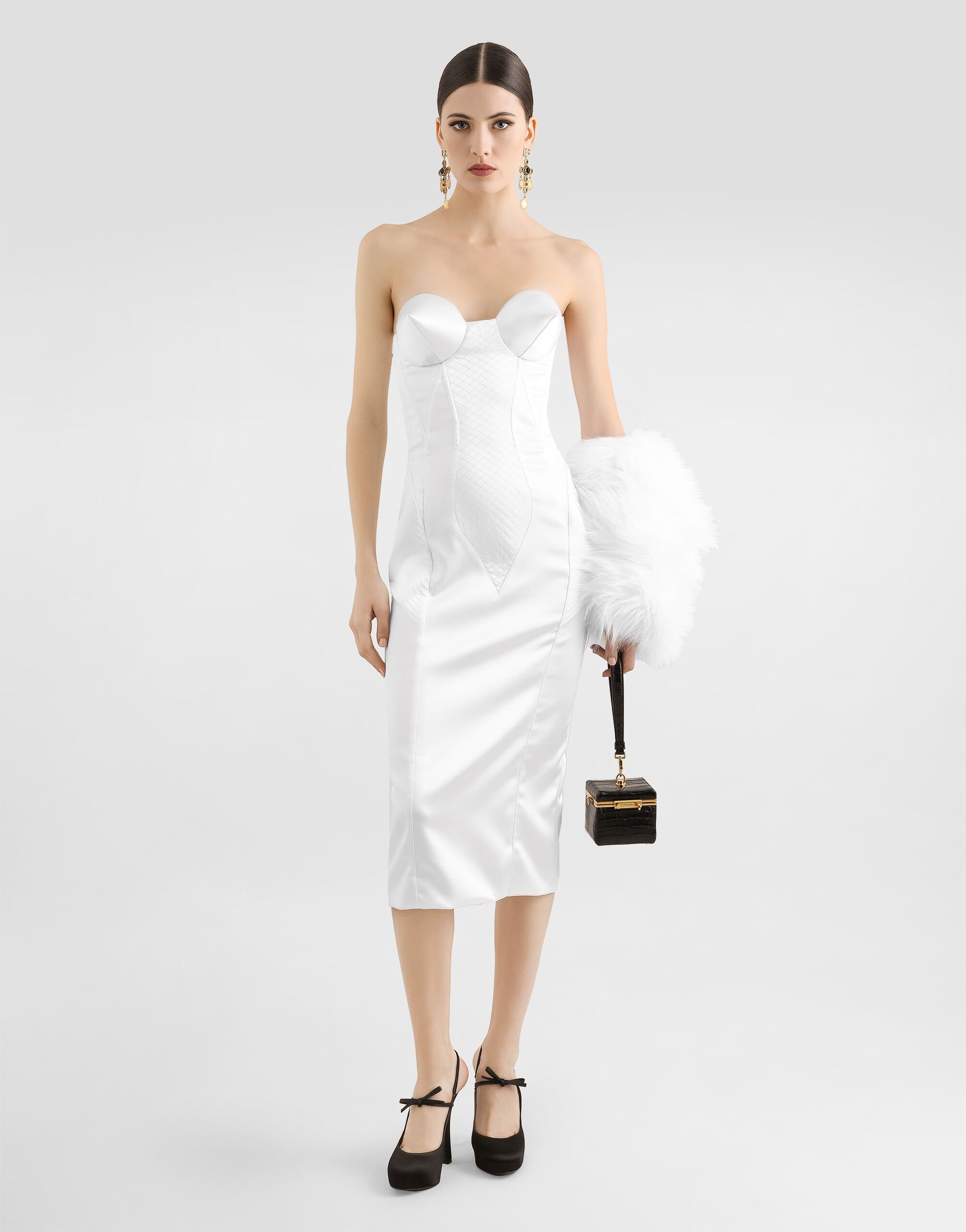 Strapless satin dress with corset details - 5