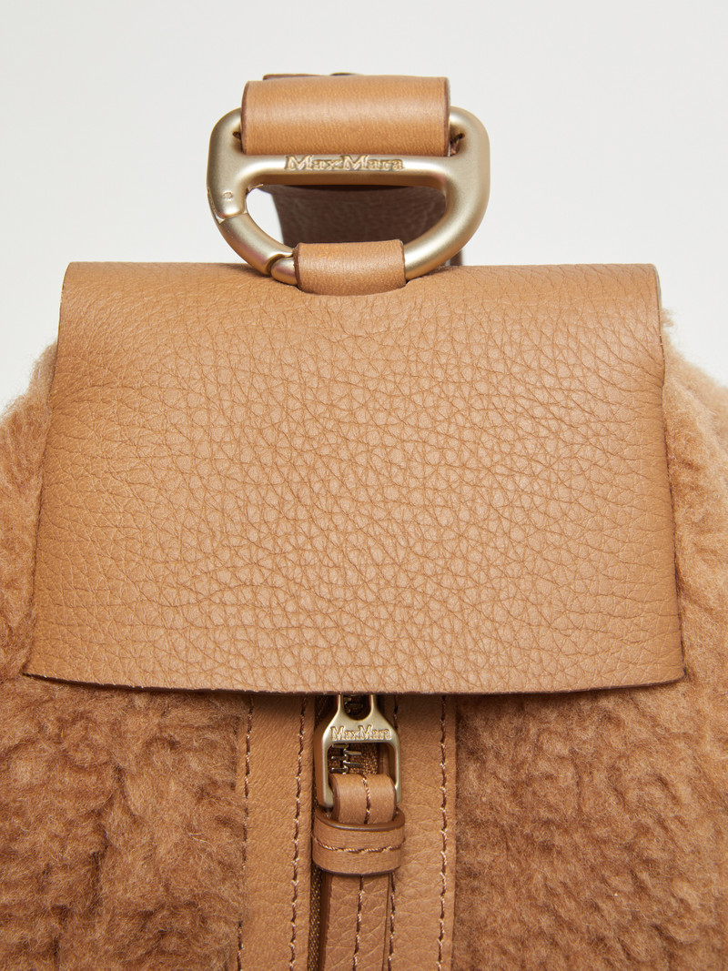 STREET6 Teddy fabric backpack 6