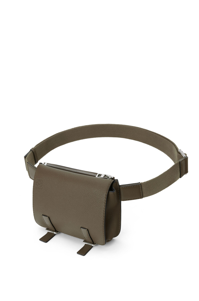 Military bumbag in soft grained calfskin 4
