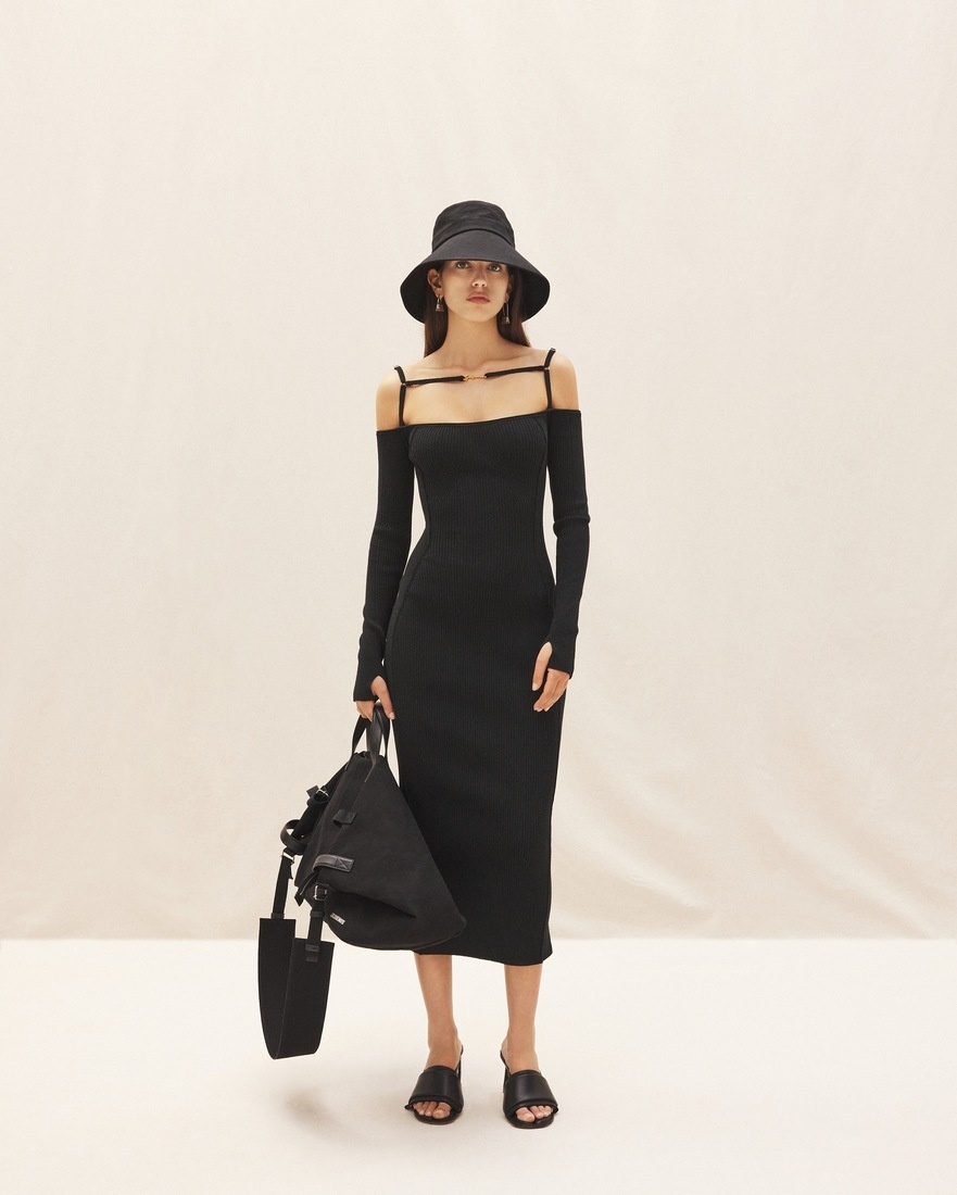 JACQUEMUS La robe Sierra outlook