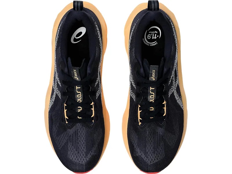 ASICS Novablast 5 - 5
