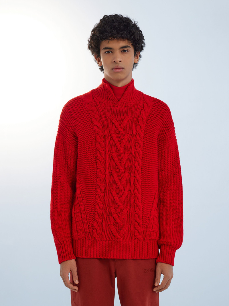 RED OASI CASHMERE HIGH NECK 5