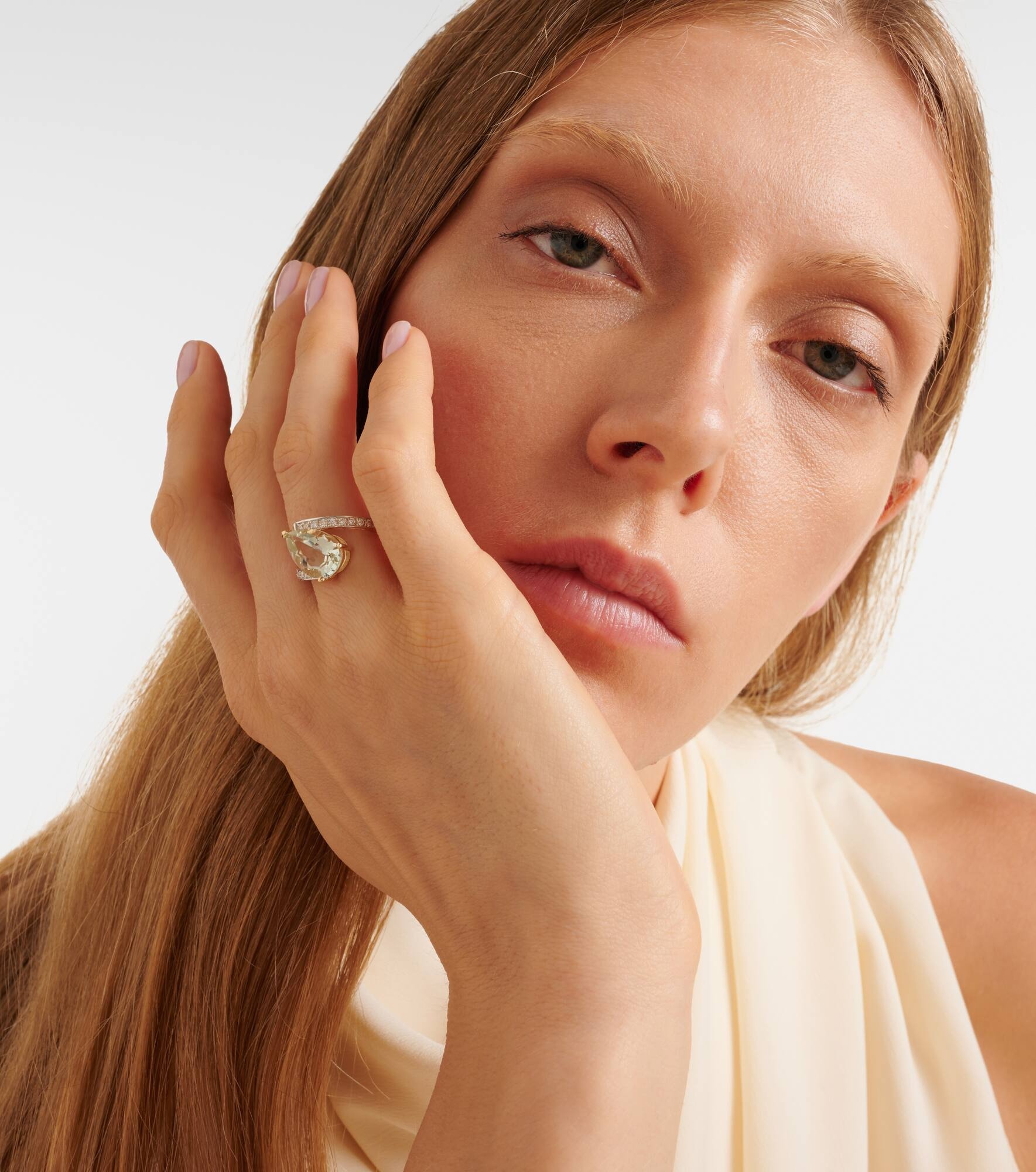 Slanted 14kt gold ring with amethyst and diamonds - 3