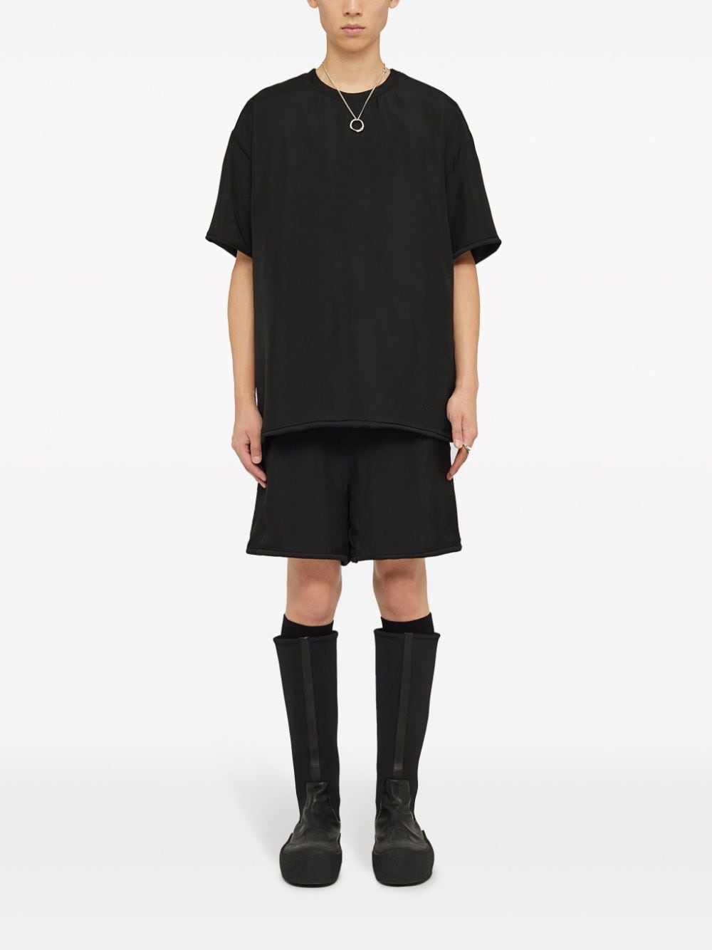 buckle-fastening thigh-length shorts - 2