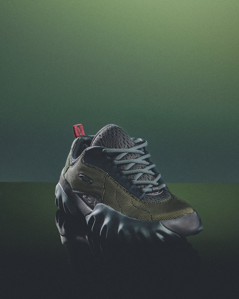 Oakley Factory Team Jacquard Chop Saw - Graphite/Green 6