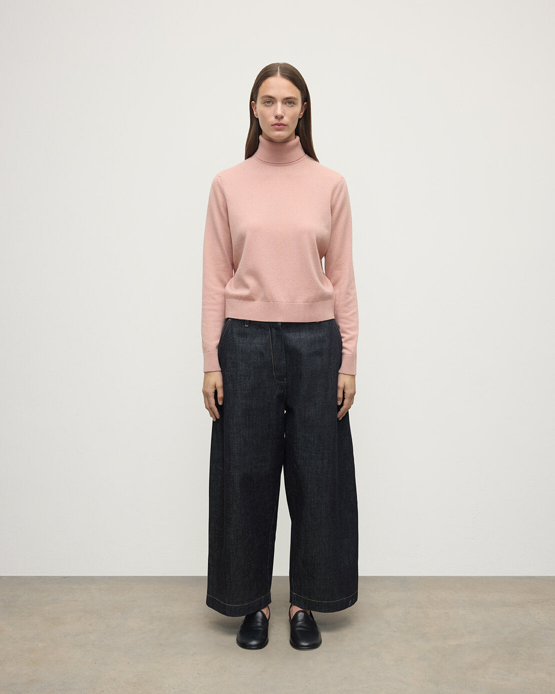Classic Cashmere Pink Roll Neck Jumper - 2