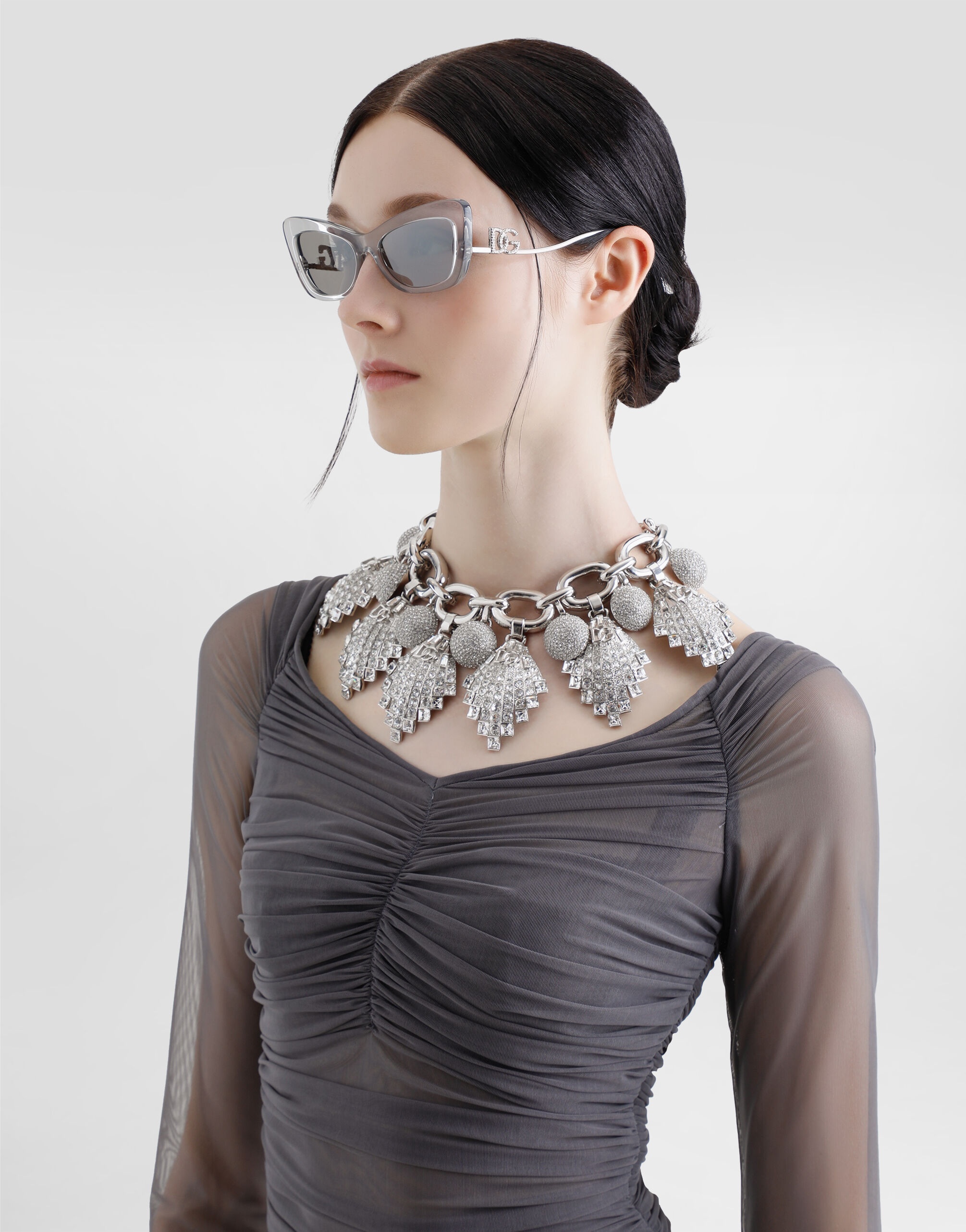 Short light tulle dress with draping - 4